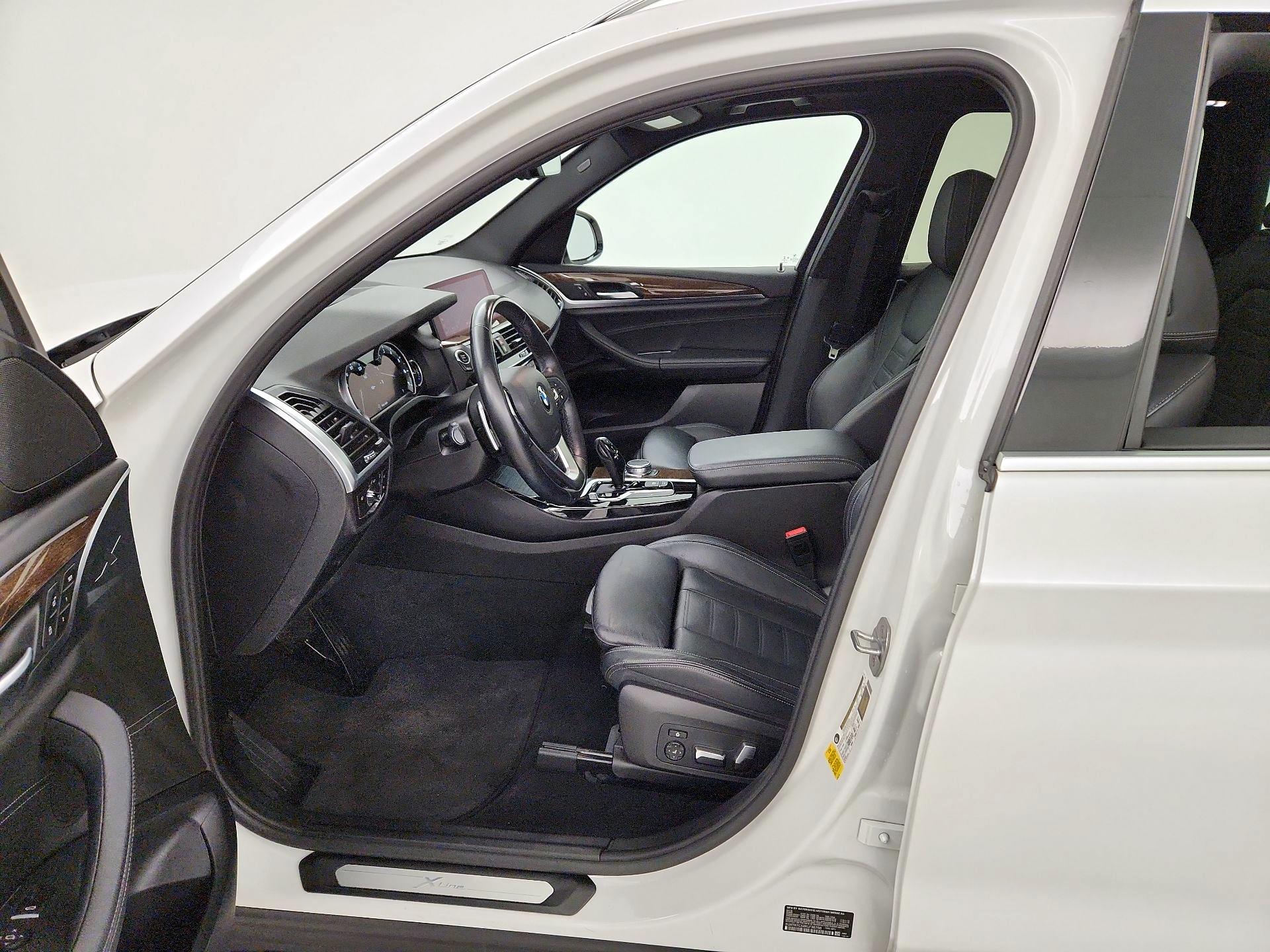 Thumbnail: 2019 BMW X3 - 11