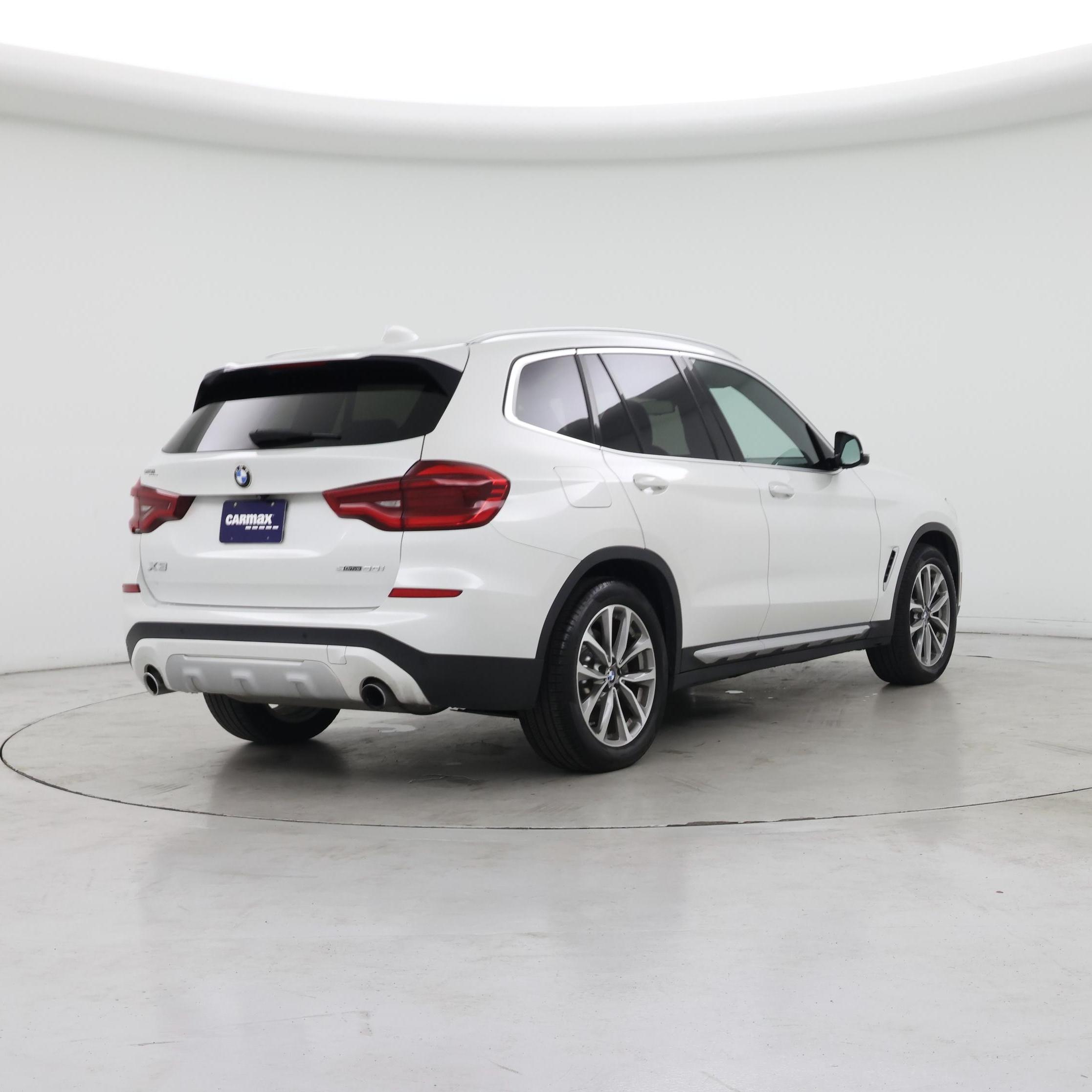 Thumbnail: 2019 BMW X3 - 8