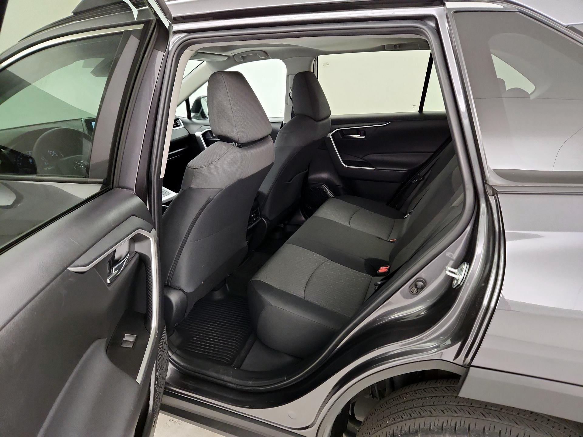 Thumbnail: 2024 Toyota RAV4 - 18