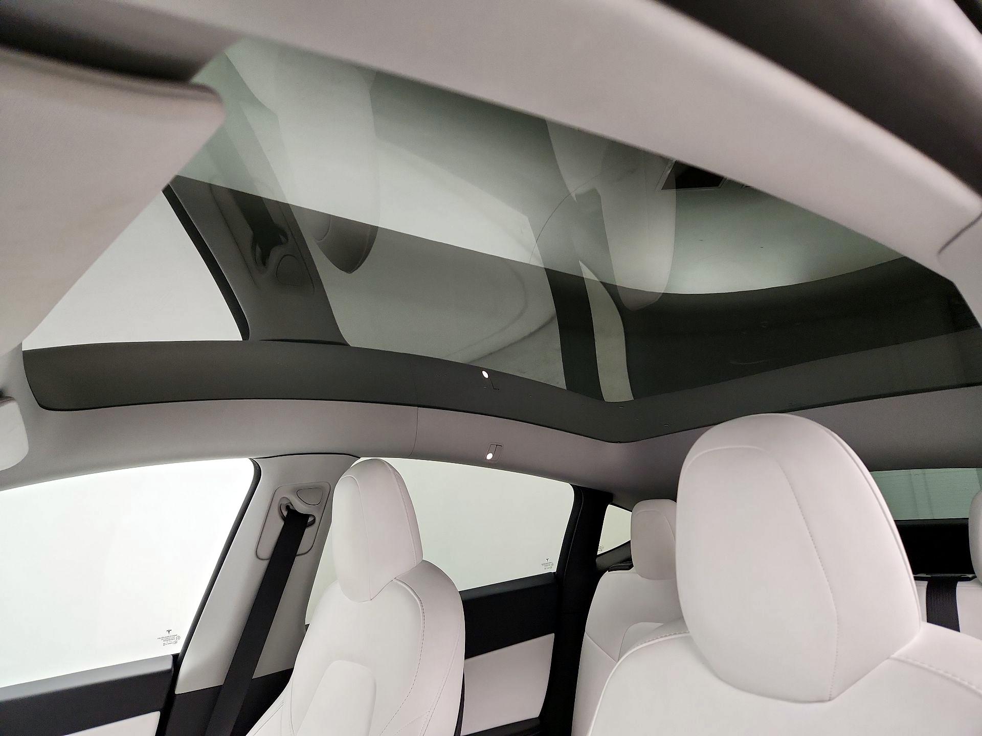 Thumbnail: 2020 Tesla Model Y - 19