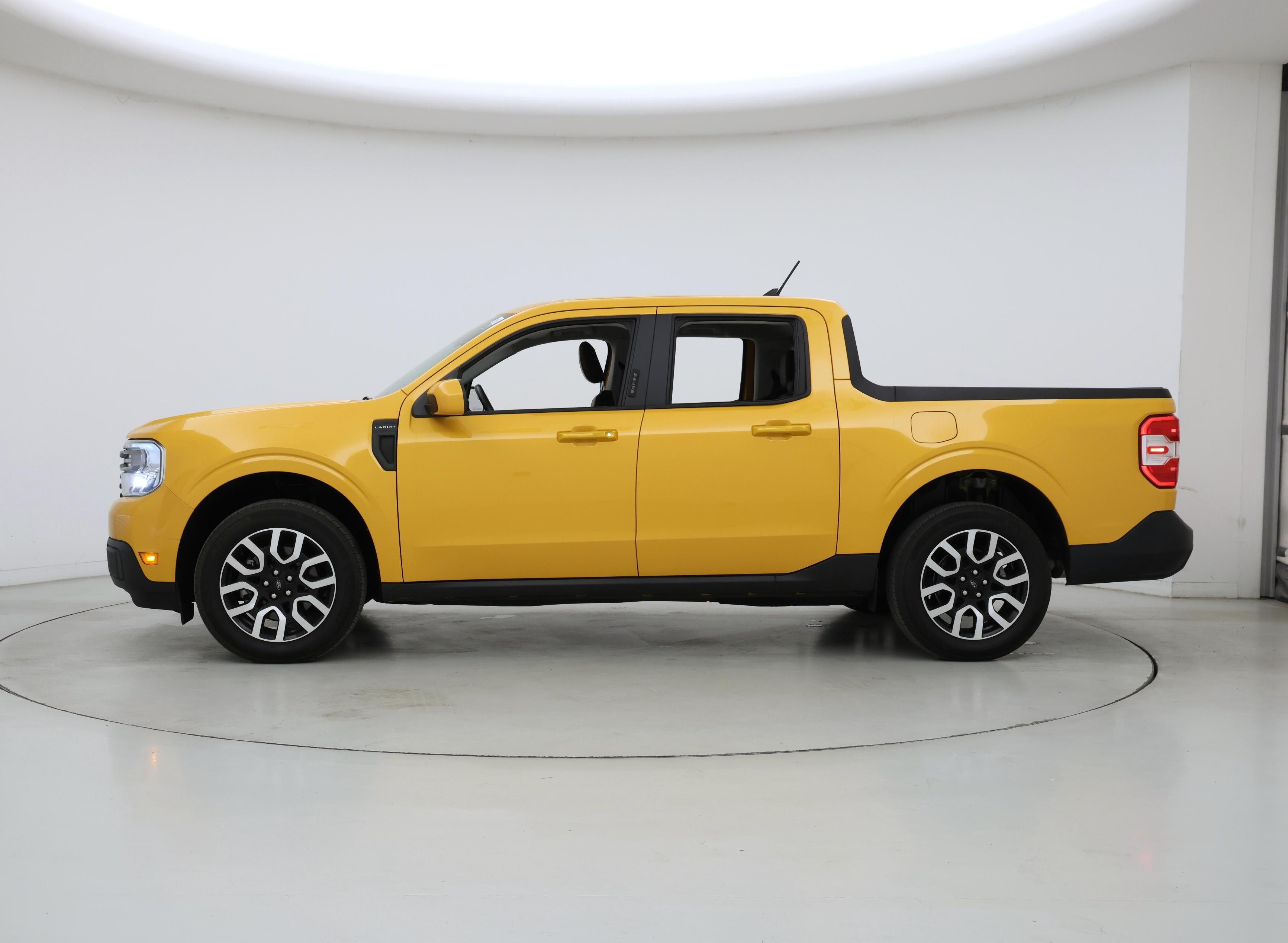 Thumbnail: 2022 Ford Maverick - 3