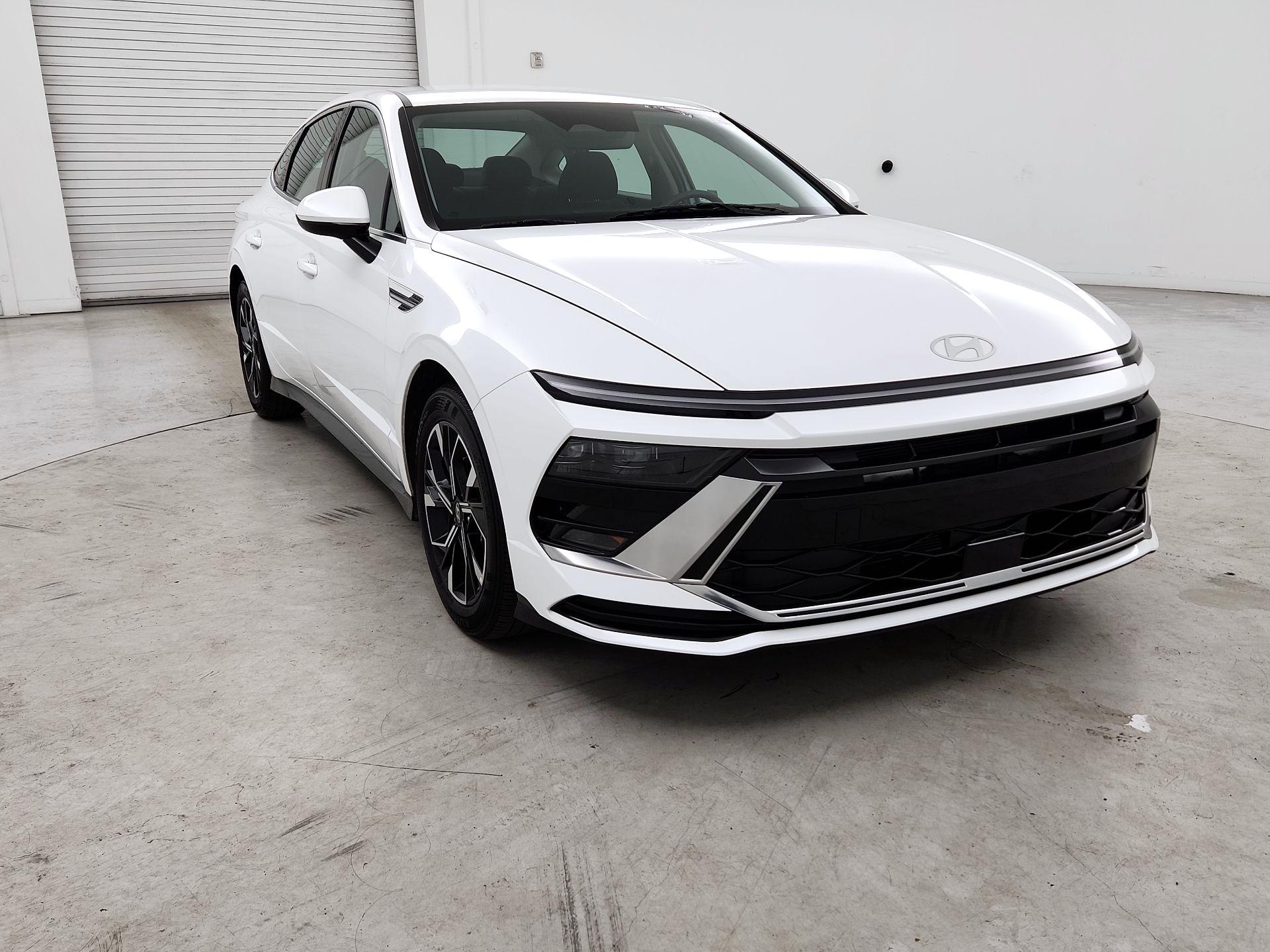 Thumbnail: 2025 Hyundai Sonata - 1