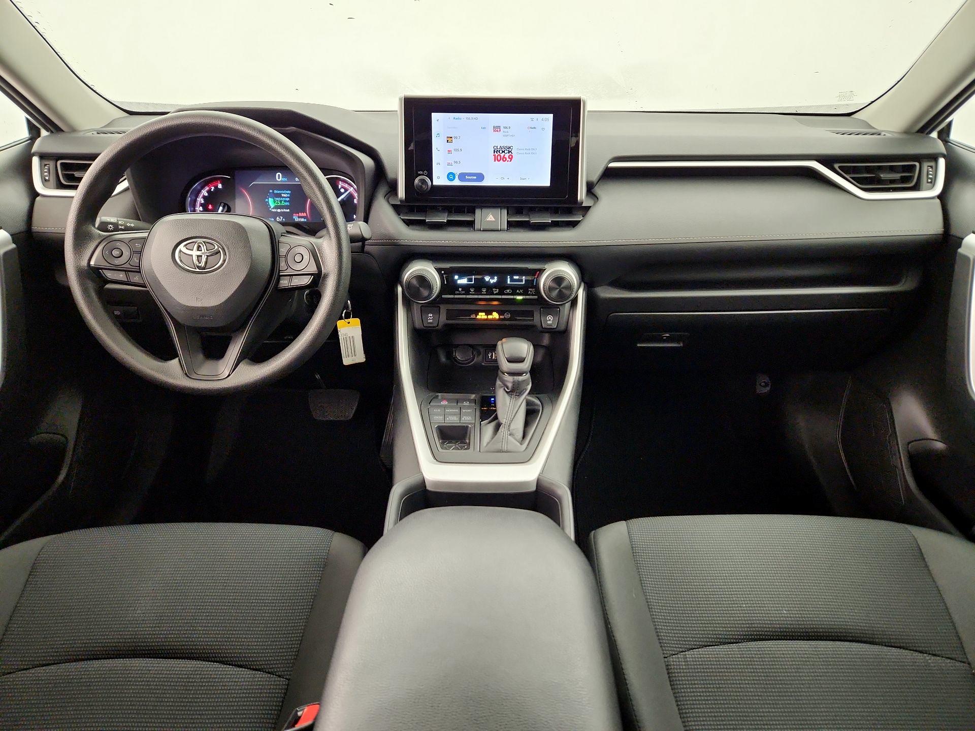 Thumbnail: 2024 Toyota RAV4 - 9