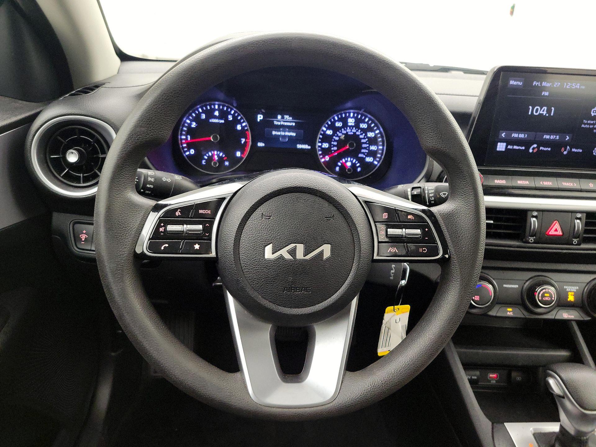 Thumbnail: 2024 Kia Forte - 10