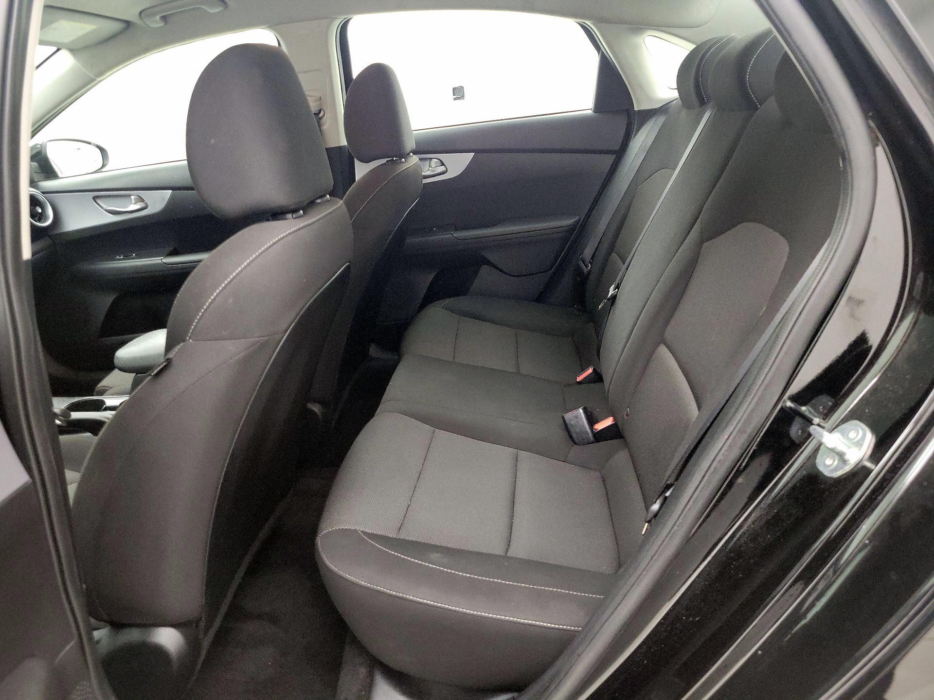 Thumbnail: 2024 Kia Forte - 19