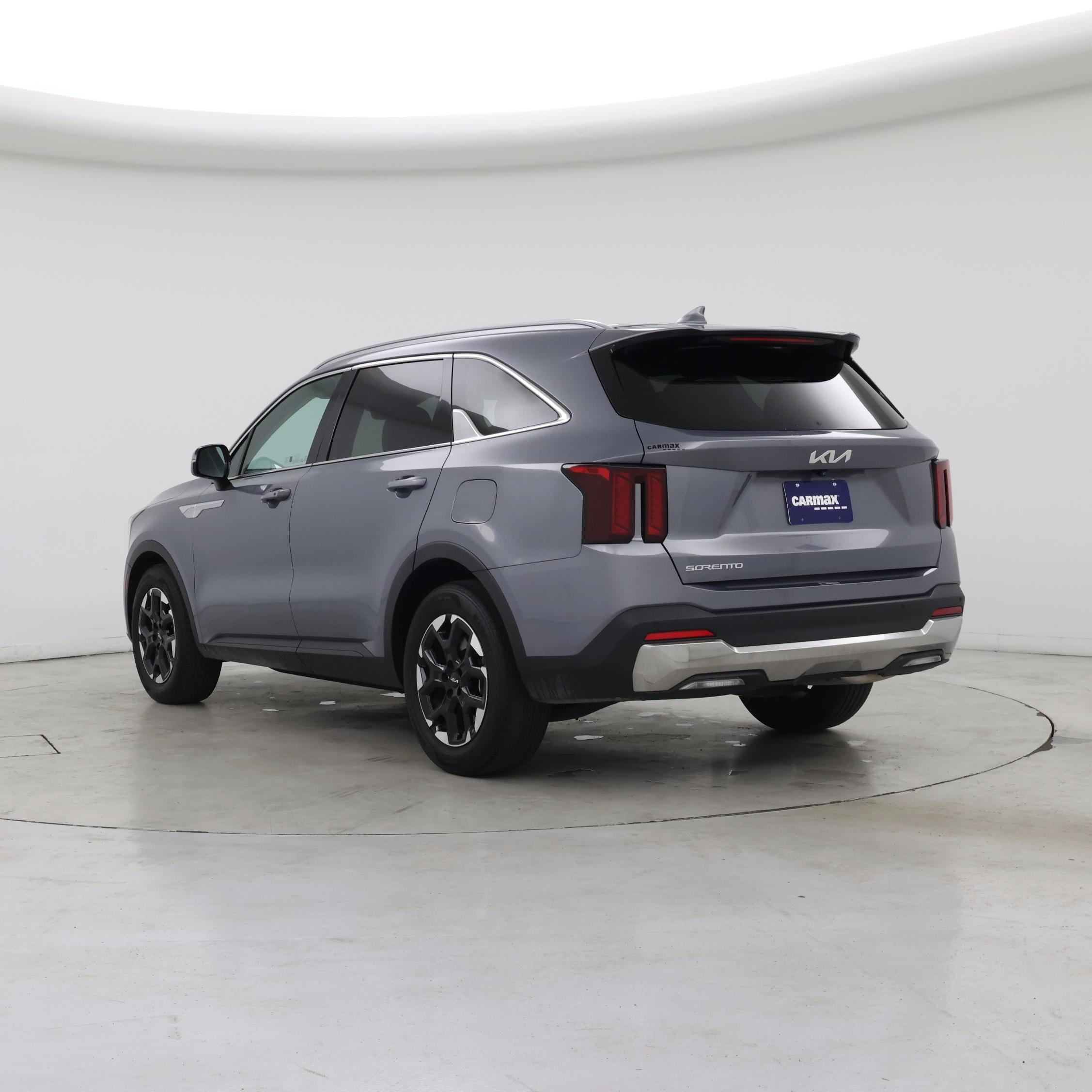 Thumbnail: 2024 Kia Sorento - 2