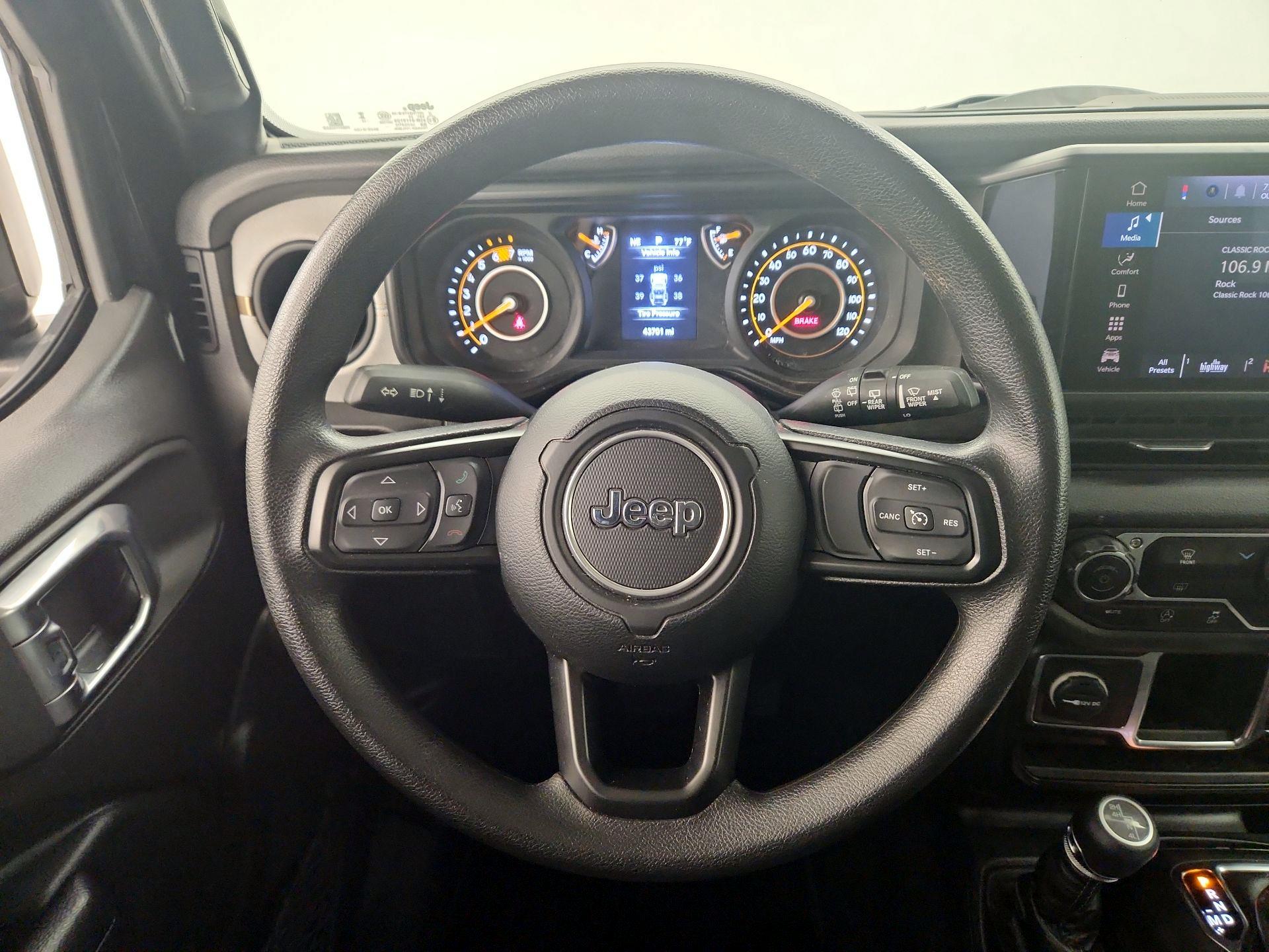 Thumbnail: 2024 Jeep Wrangler - 10