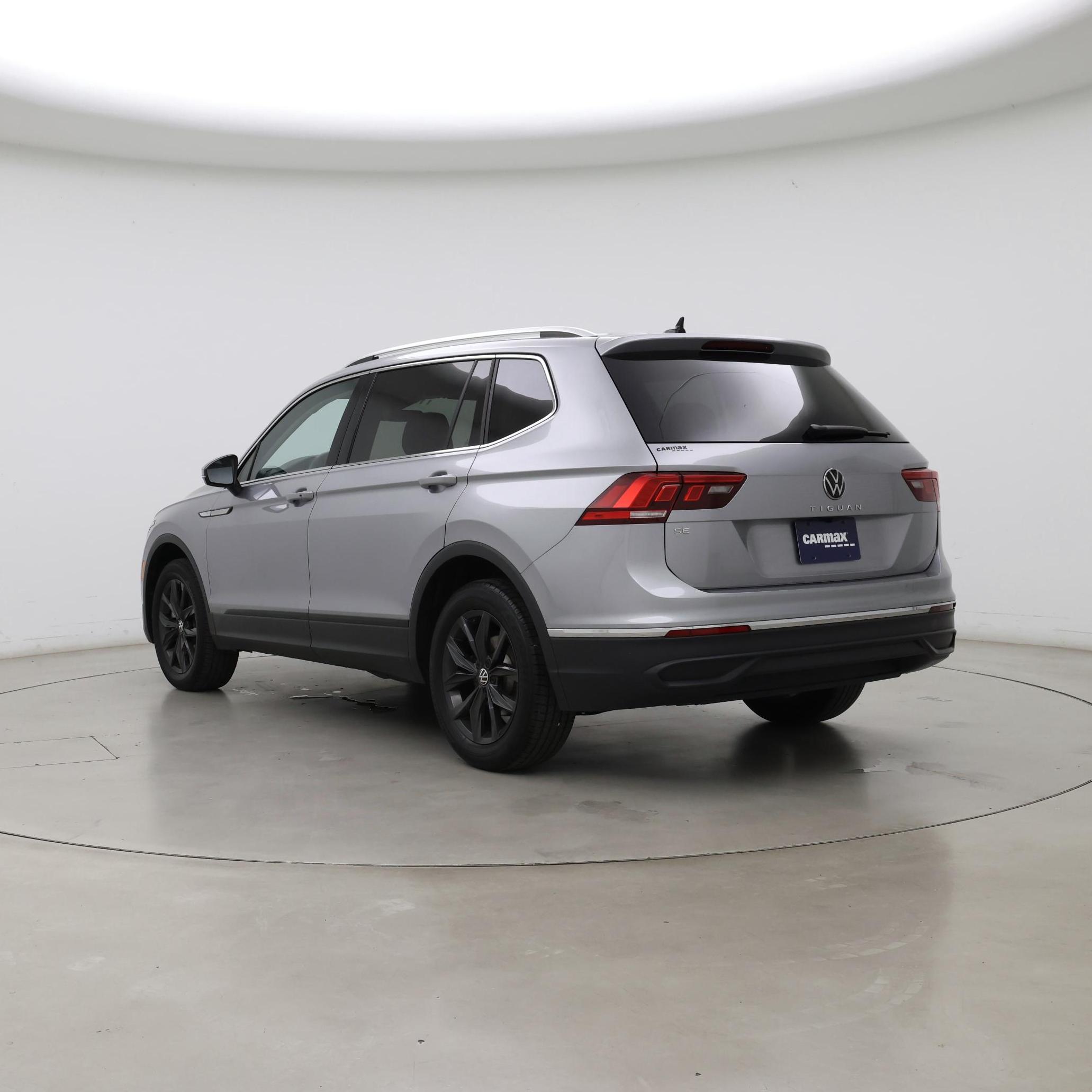 Thumbnail: 2024 Volkswagen Tiguan - 2