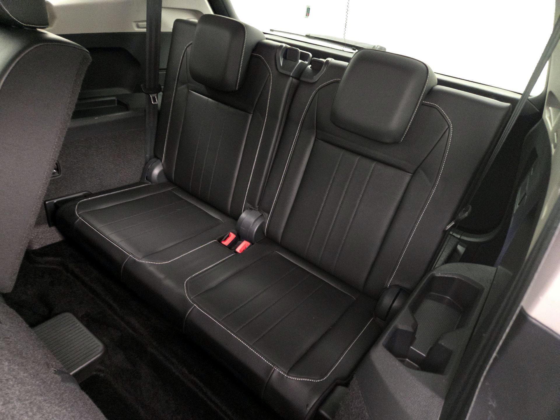 Thumbnail: 2024 Volkswagen Tiguan - 20