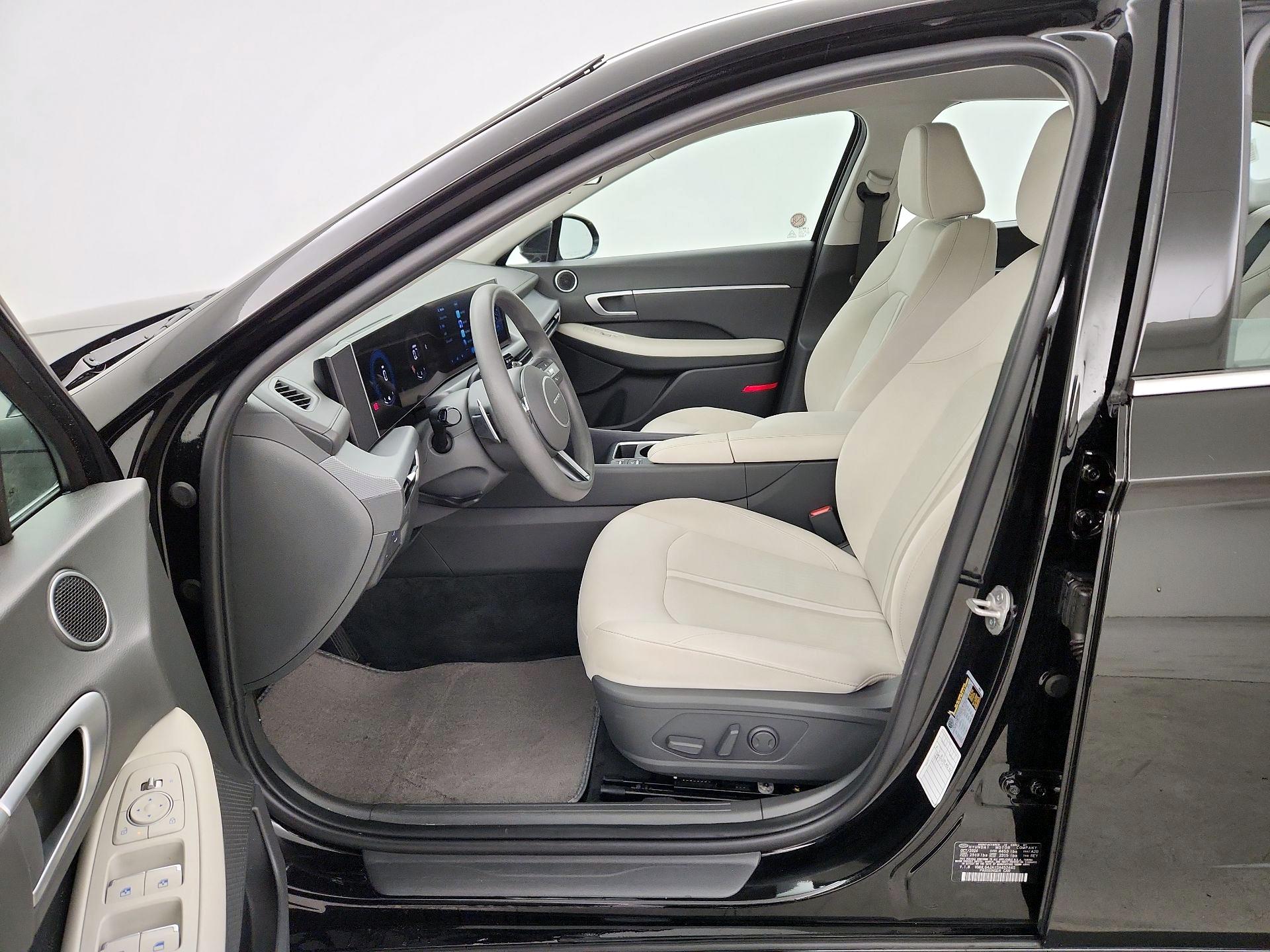 Thumbnail: 2025 Hyundai Sonata - 11