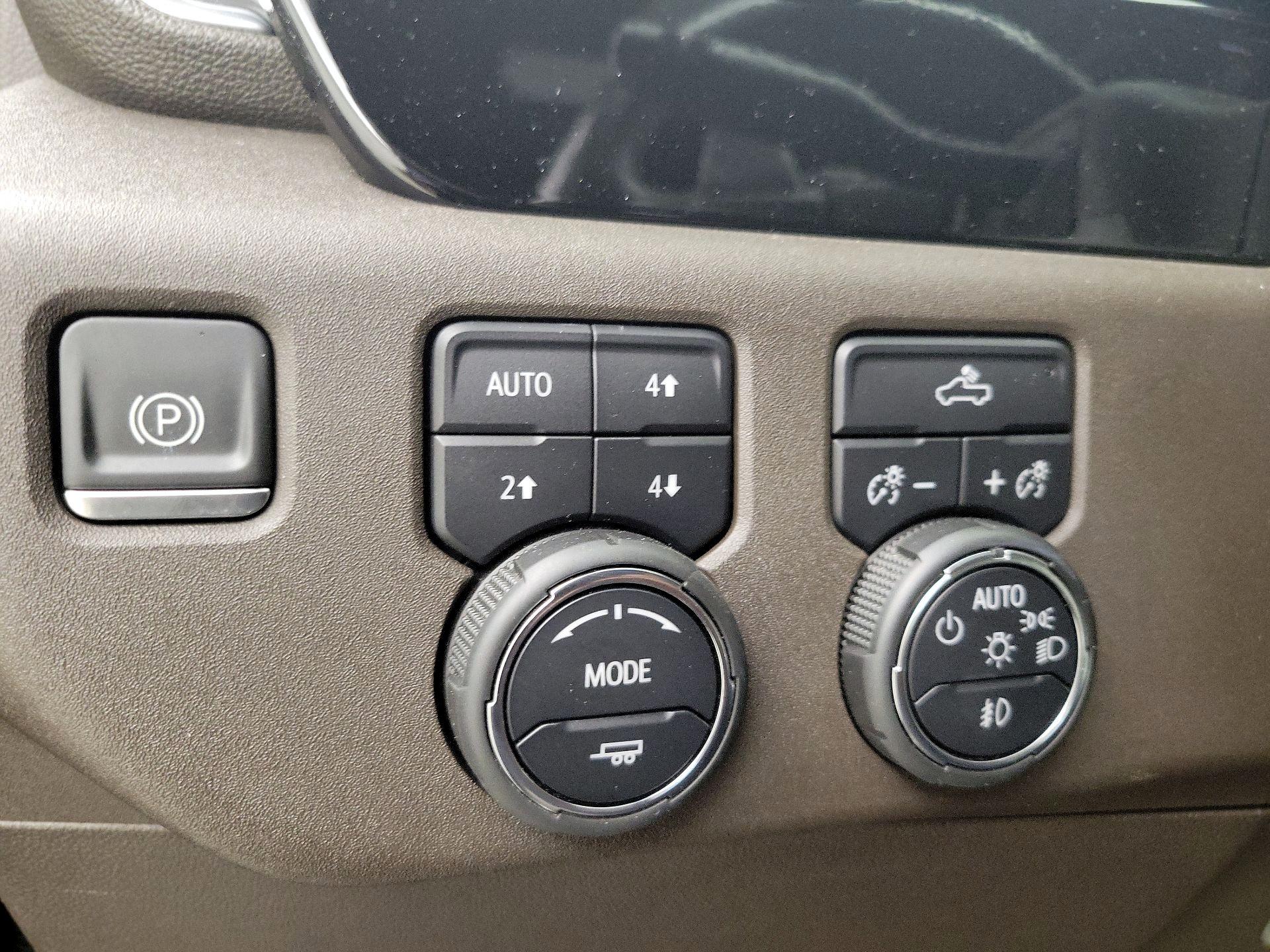 Thumbnail: 2022 Chevrolet Silverado 1500 - 13