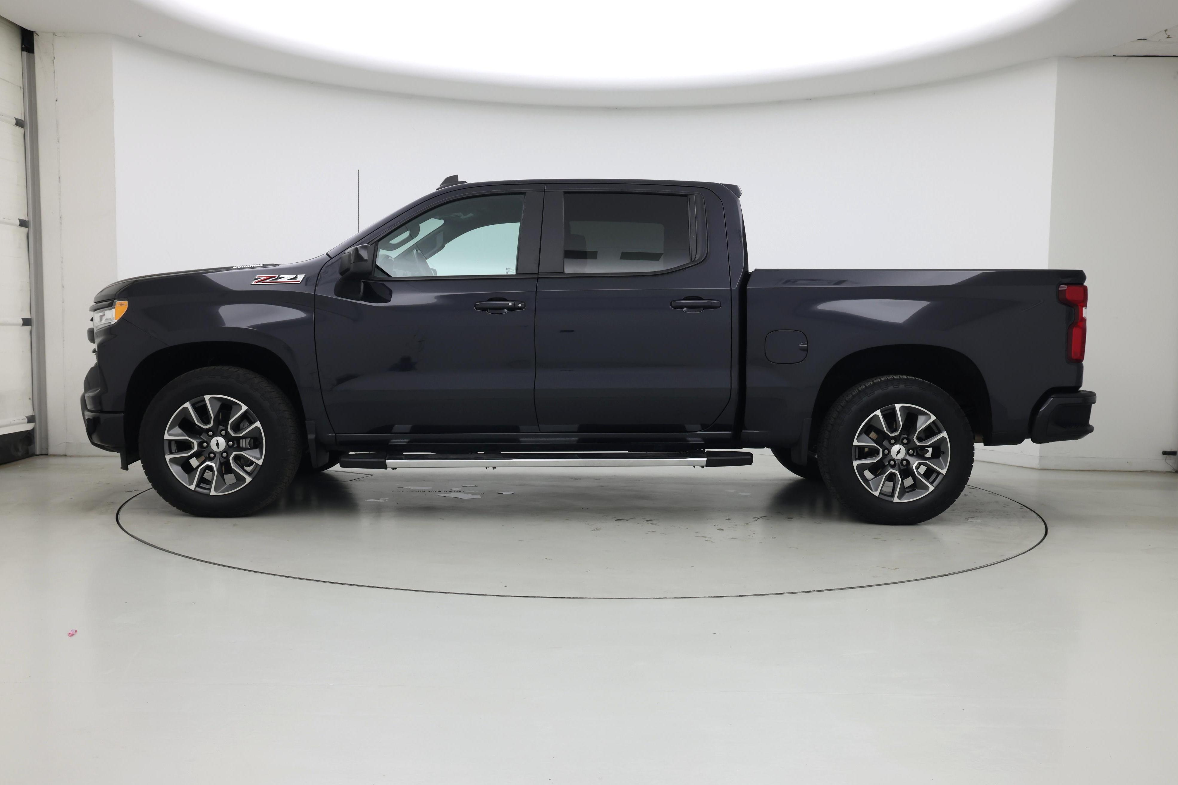 Thumbnail: 2022 Chevrolet Silverado 1500 - 3