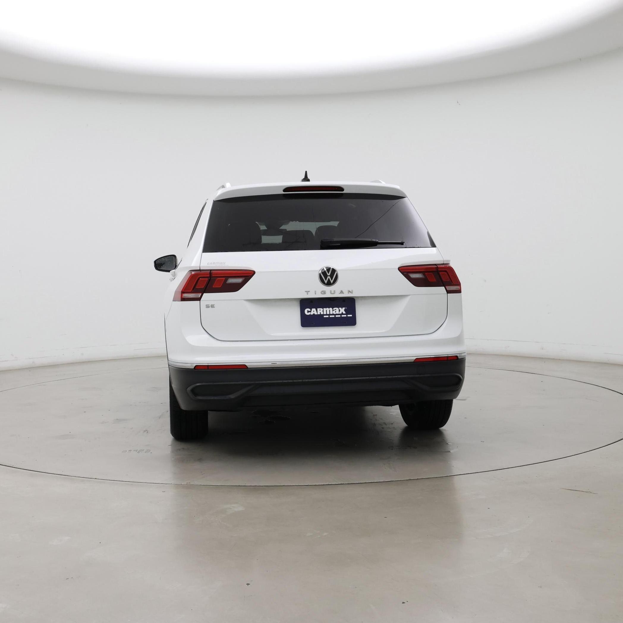 Thumbnail: 2024 Volkswagen Tiguan - 6