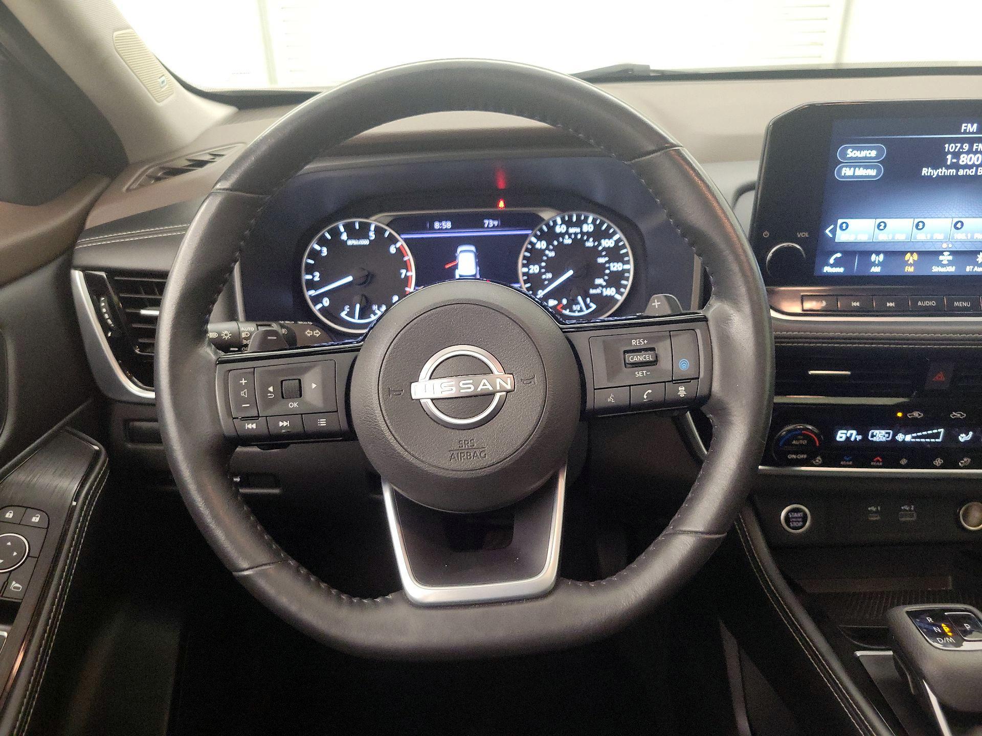 Thumbnail: 2022 Nissan Rogue - 10