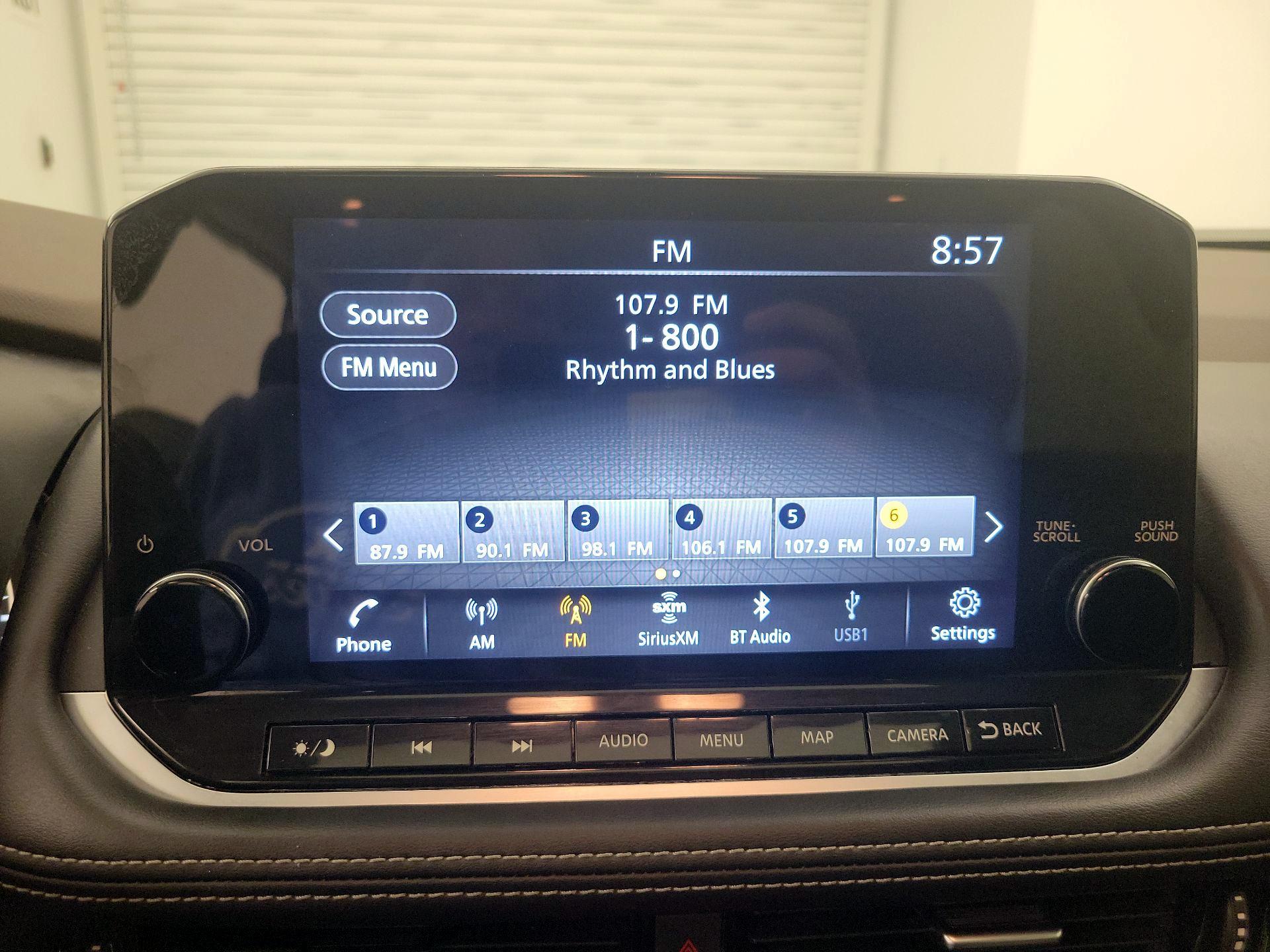 Thumbnail: 2022 Nissan Rogue - 15