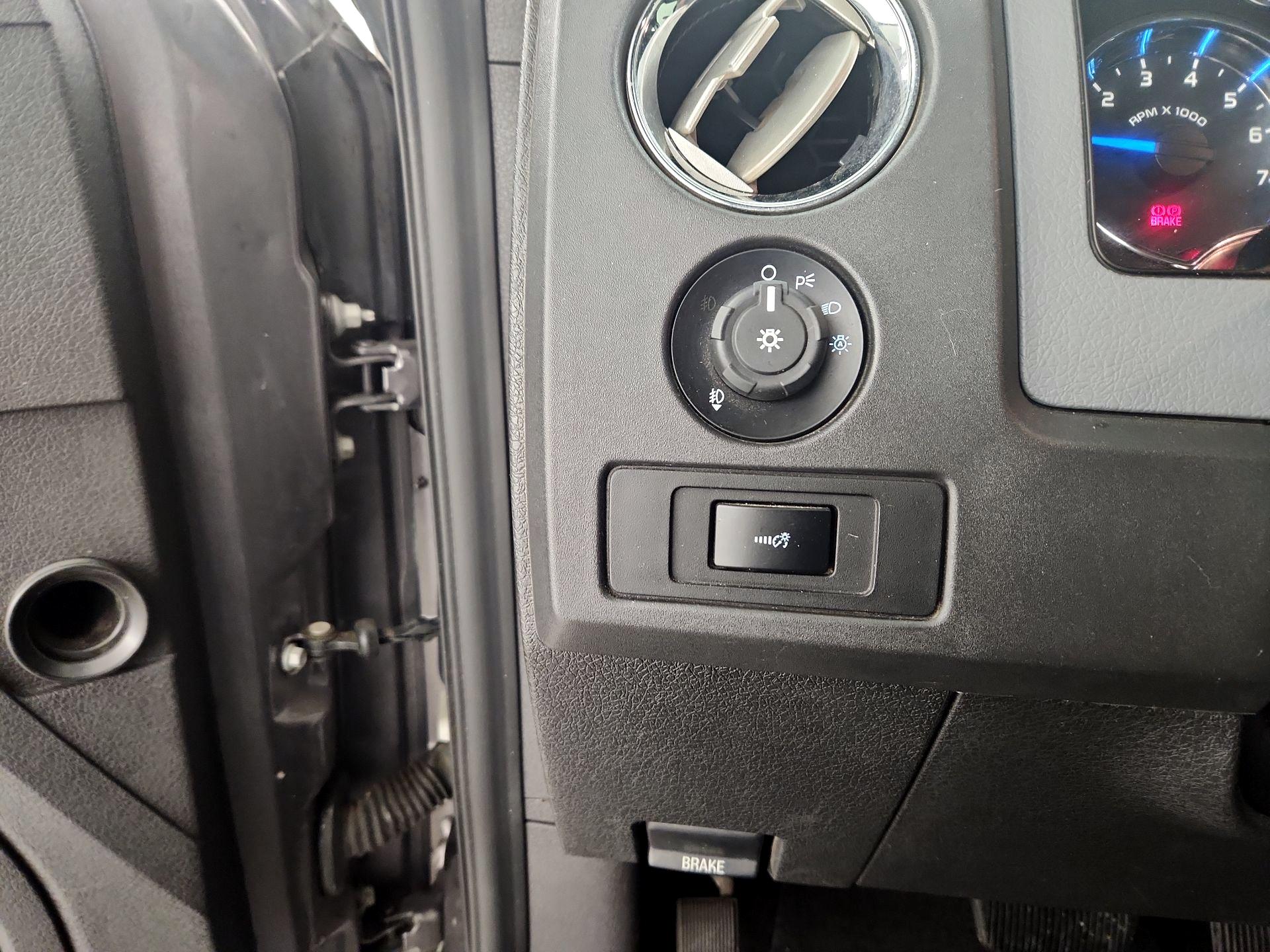 Thumbnail: 2014 Ford F-150 - 13