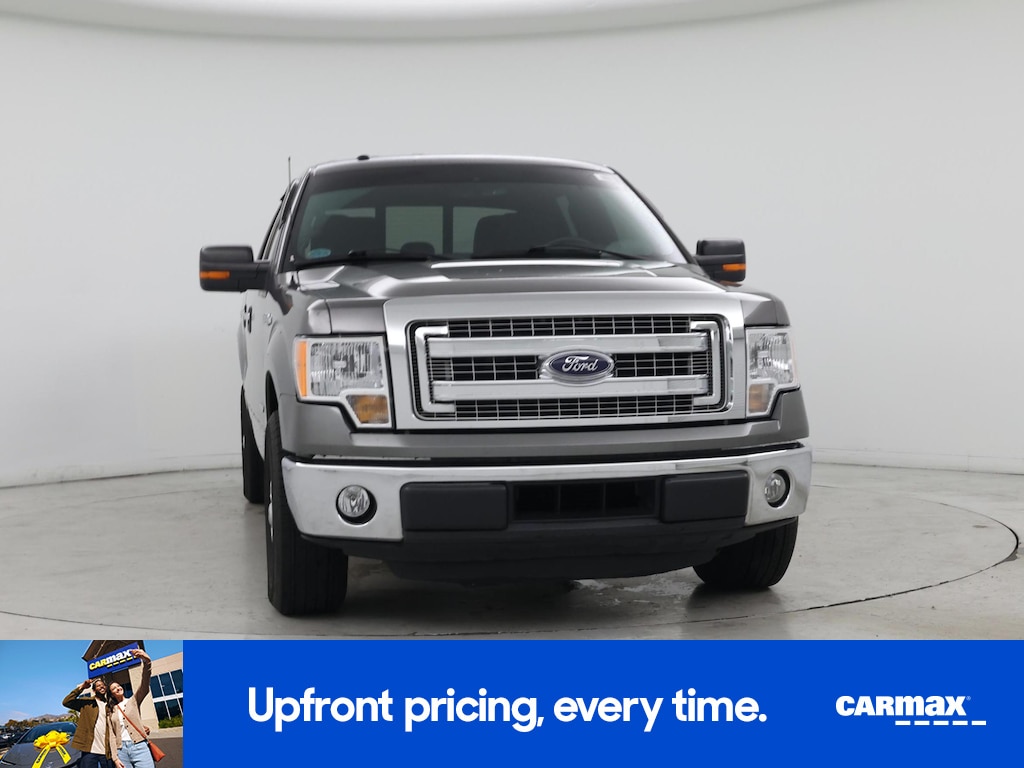 View vehicle photo 6