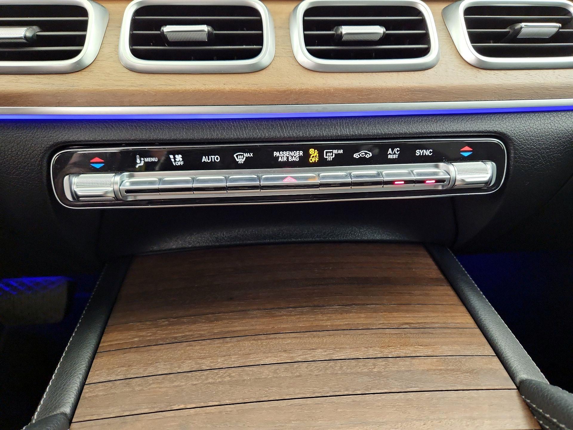 Thumbnail: 2021 Mercedes-Benz GLE - 17