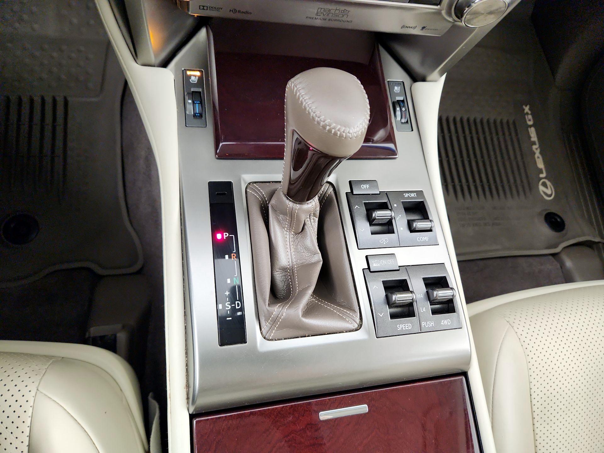 Thumbnail: 2019 Lexus GX - 16