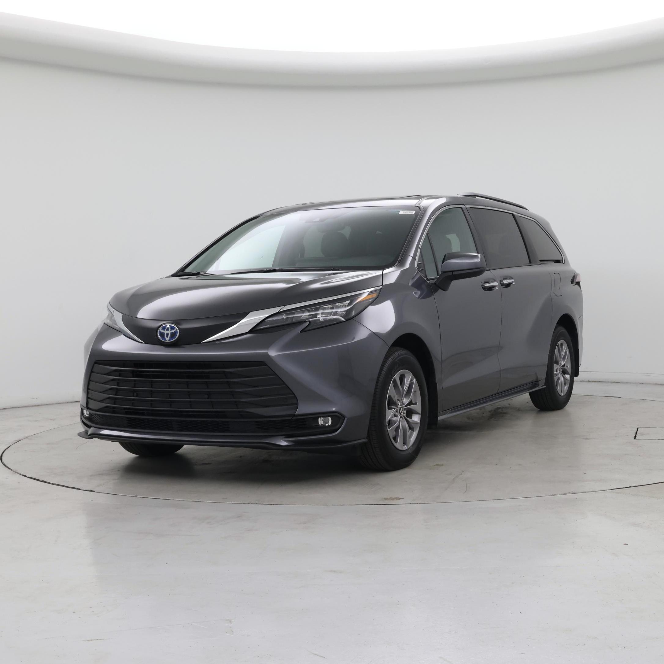 Thumbnail: 2025 Toyota Sienna - 4