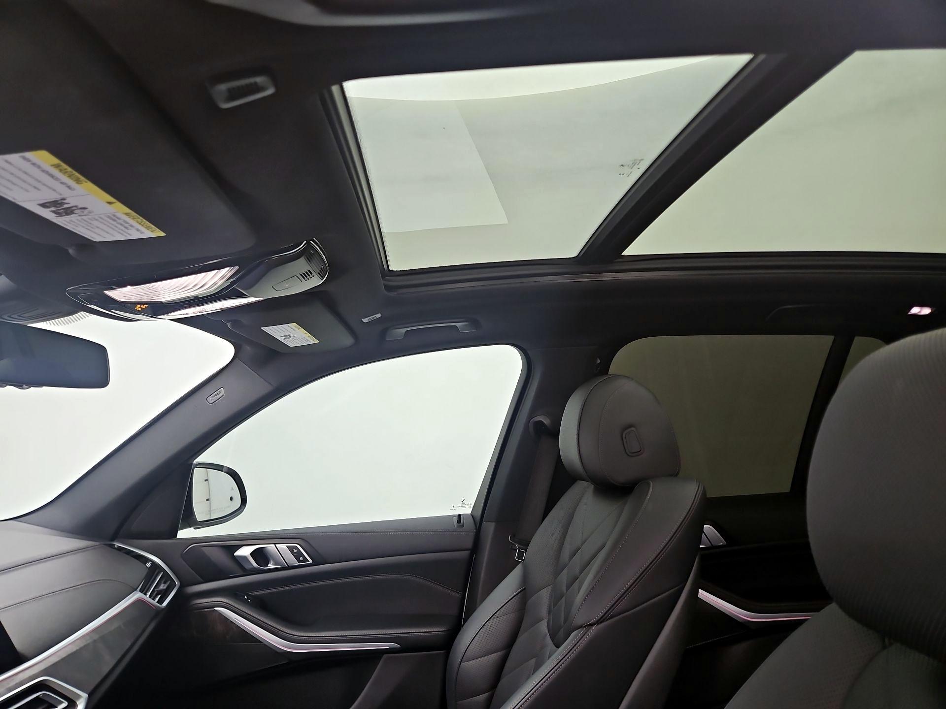 Thumbnail: 2023 BMW X5 - 20