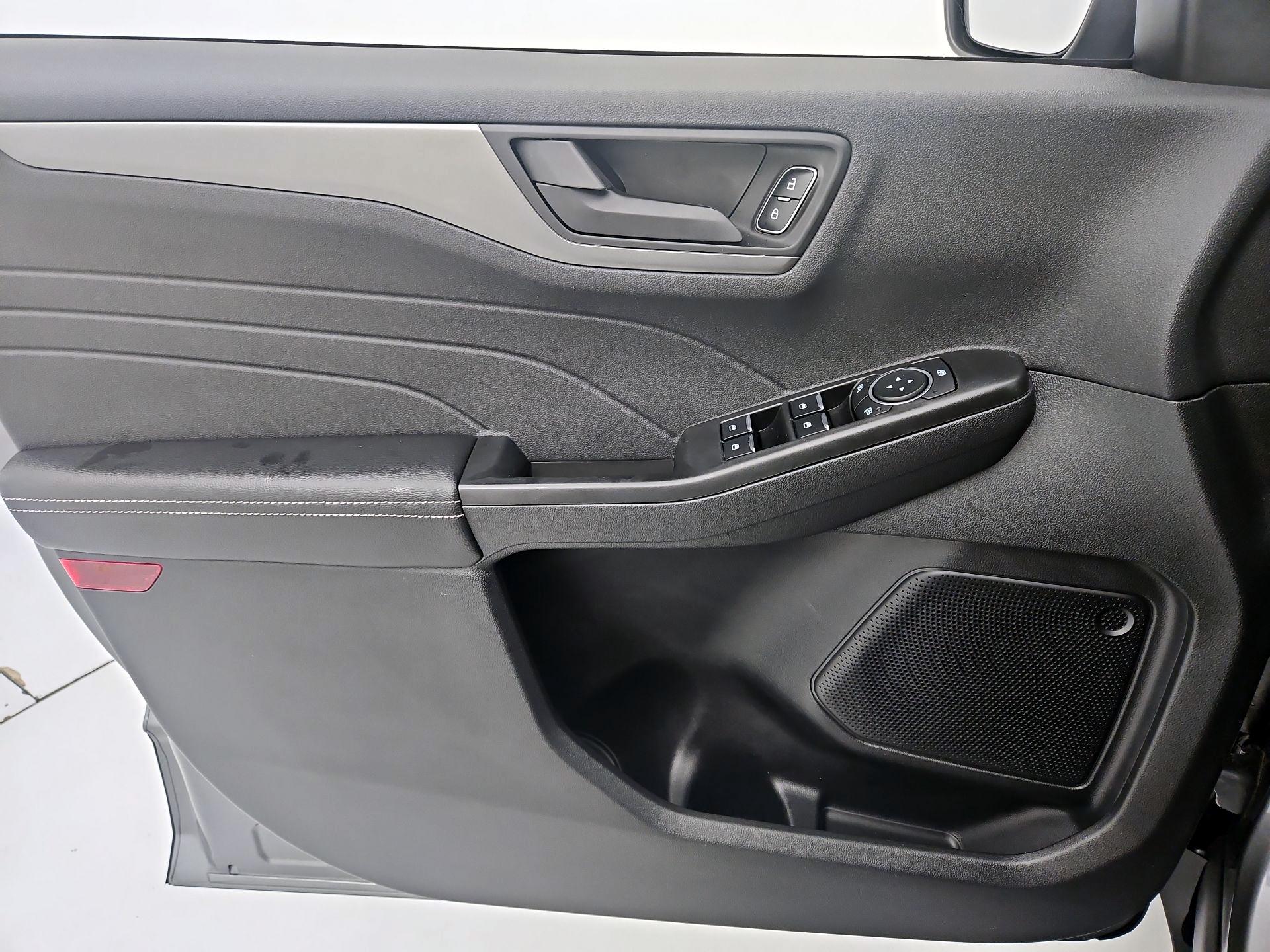 Thumbnail: 2025 Ford Escape - 12