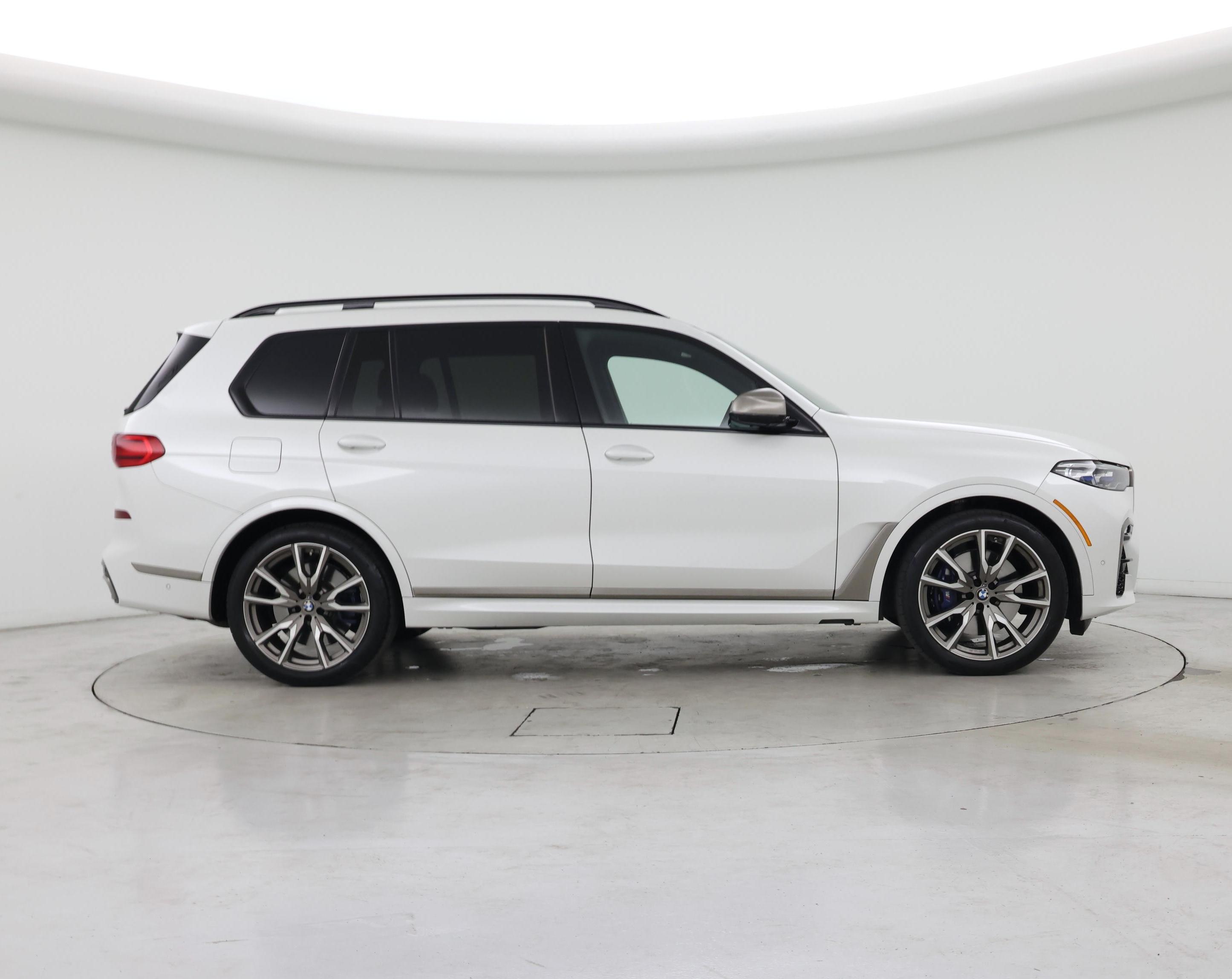 Thumbnail: 2022 BMW X7 - 7