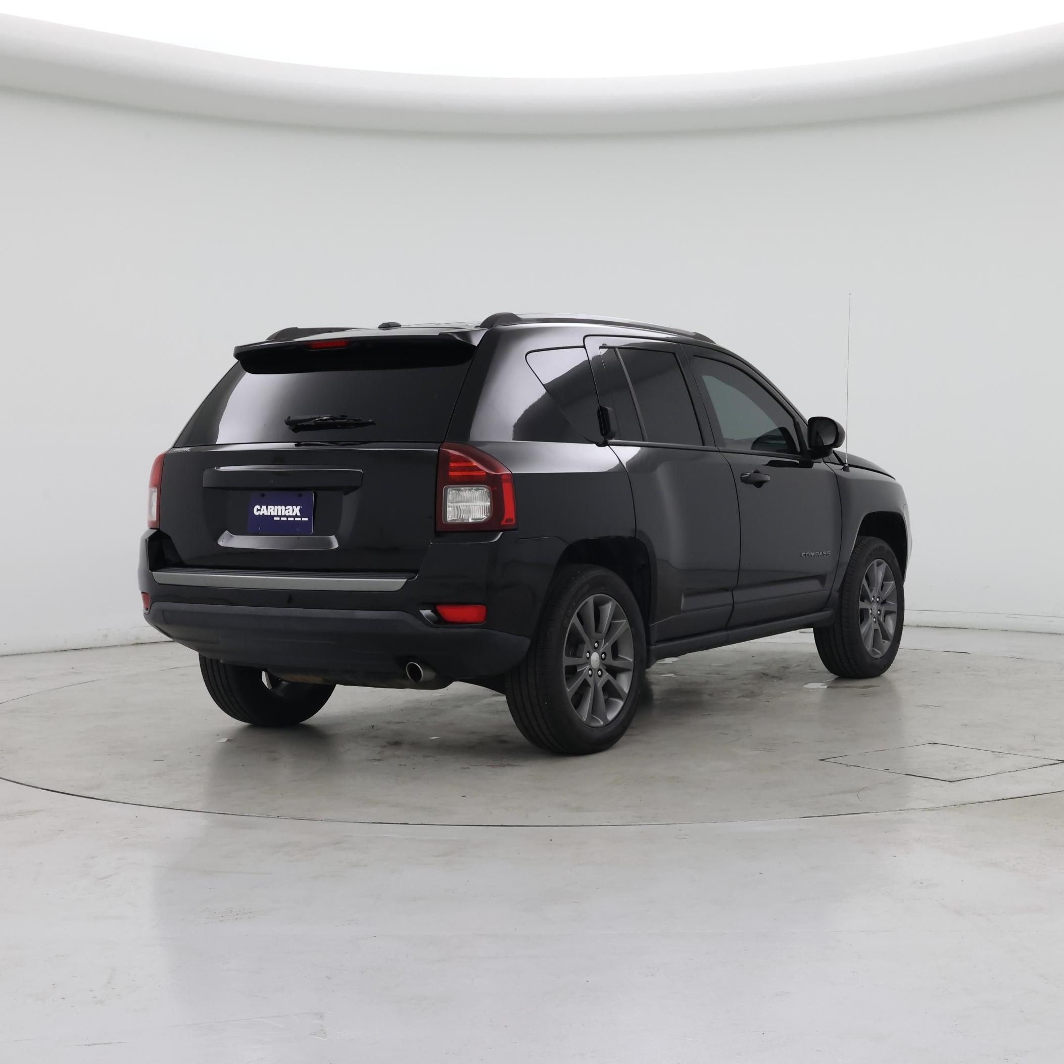 Thumbnail: 2016 Jeep Compass - 8