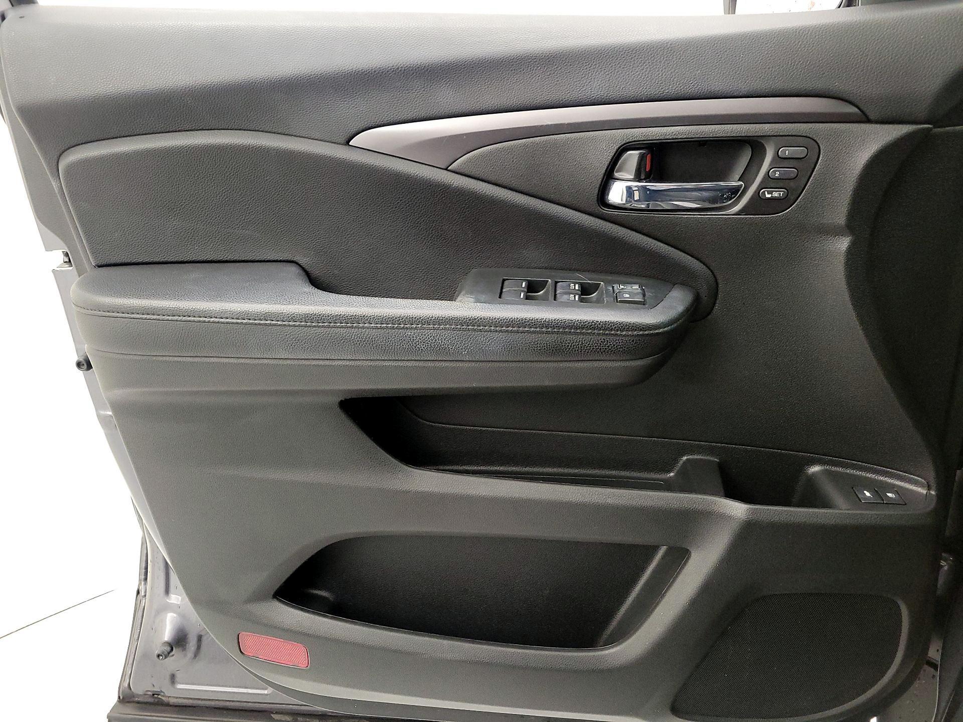 Thumbnail: 2022 Honda Pilot - 12