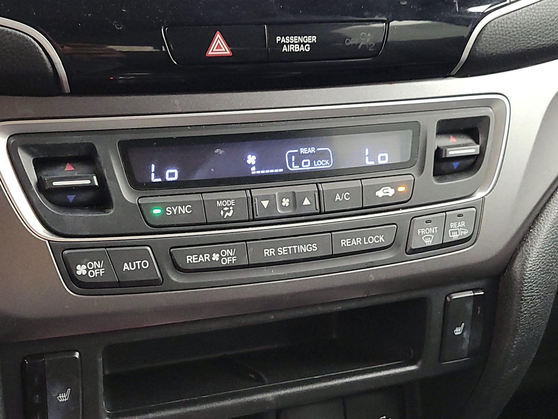 Thumbnail: 2022 Honda Pilot - 16