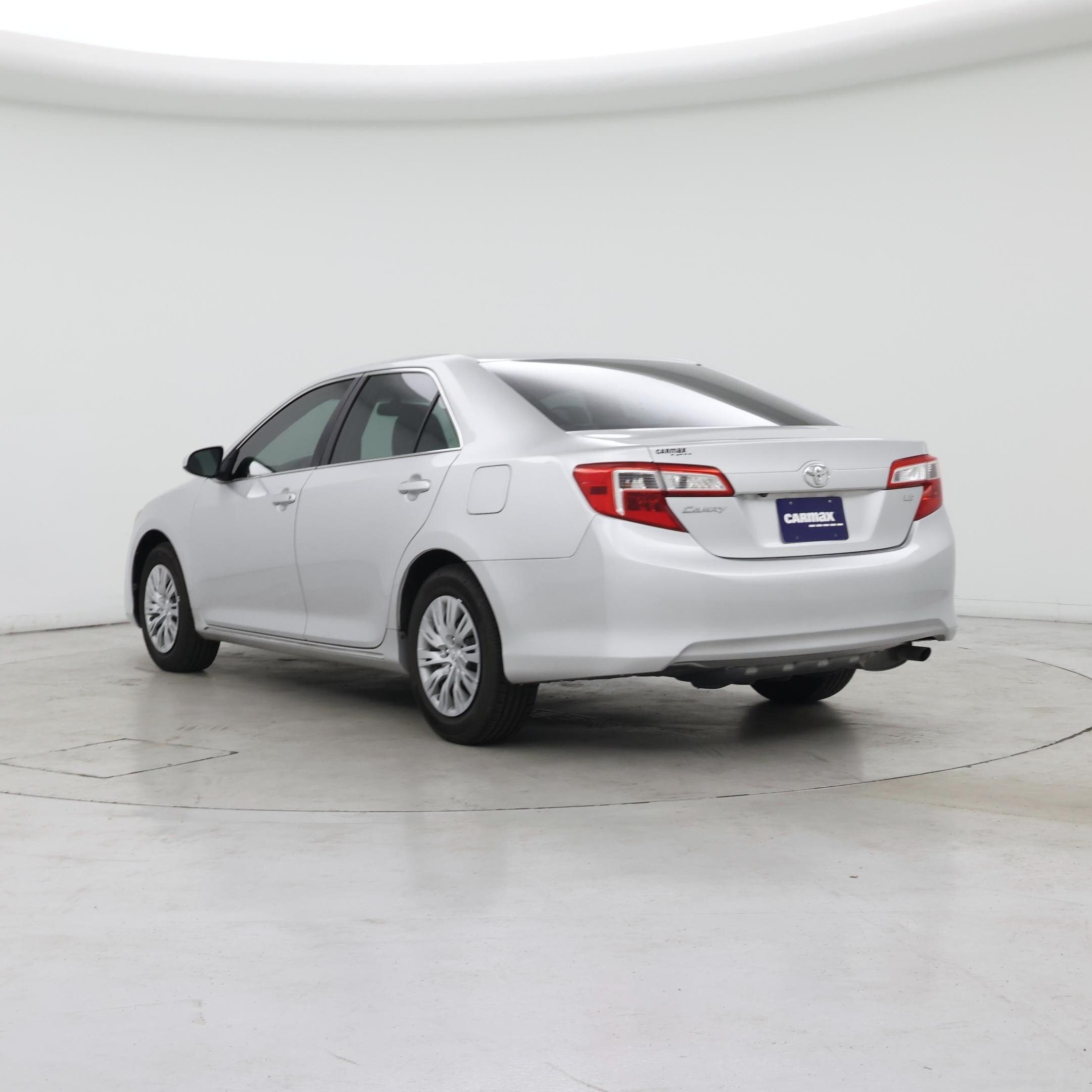 Thumbnail: 2014 Toyota Camry - 2