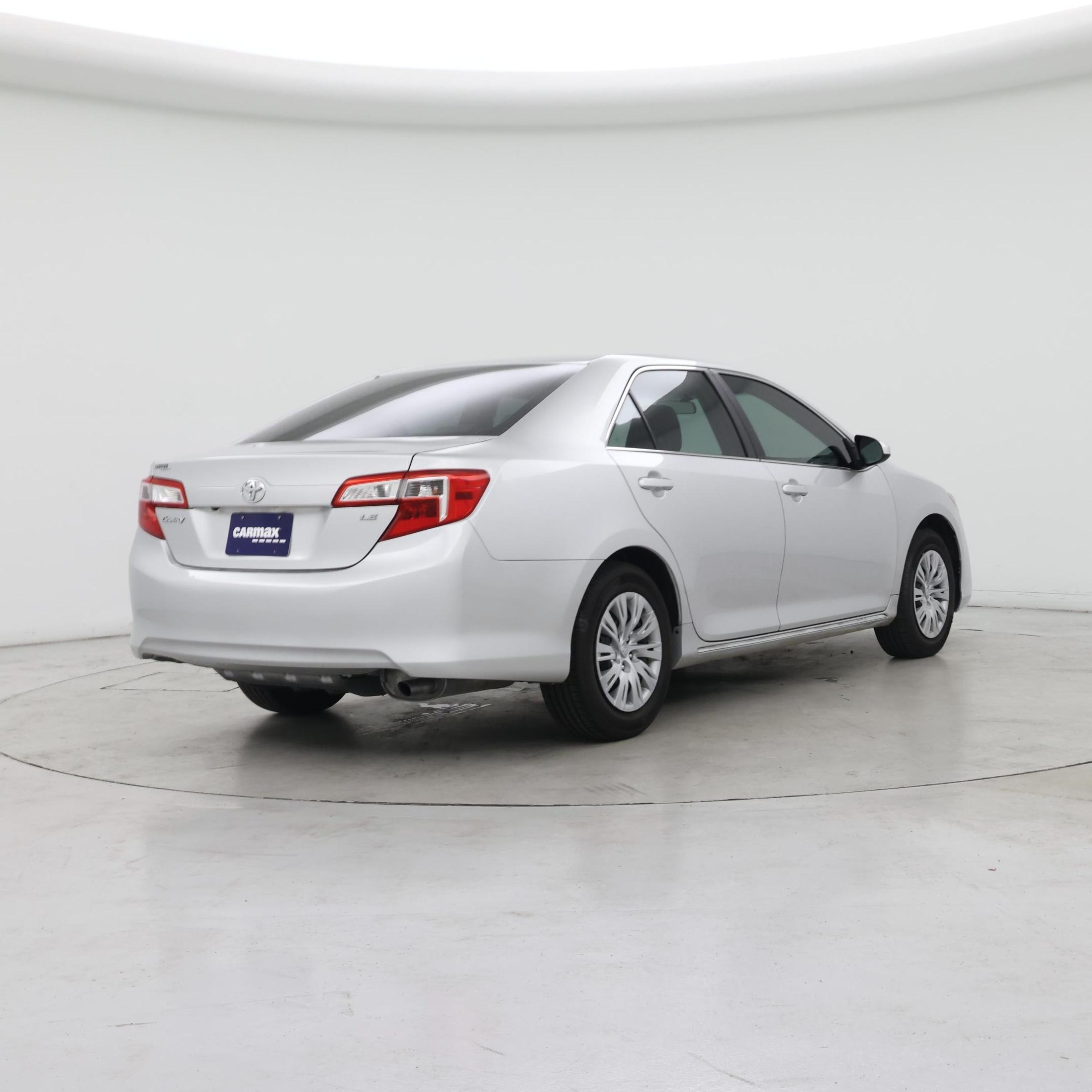 Thumbnail: 2014 Toyota Camry - 8