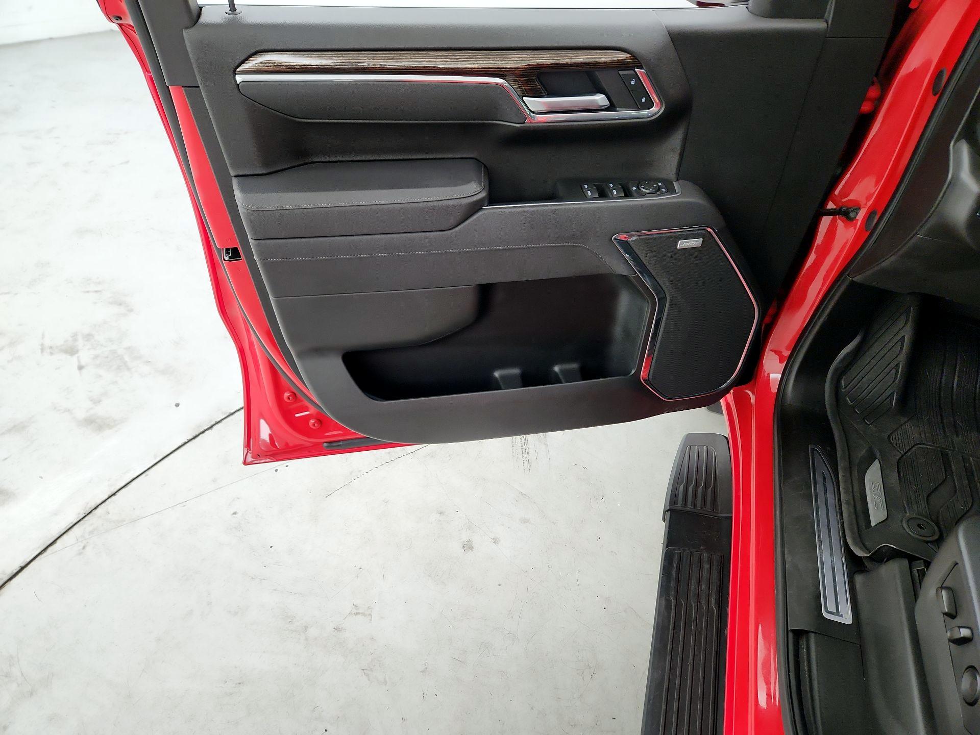 Thumbnail: 2025 GMC Sierra 1500 - 12