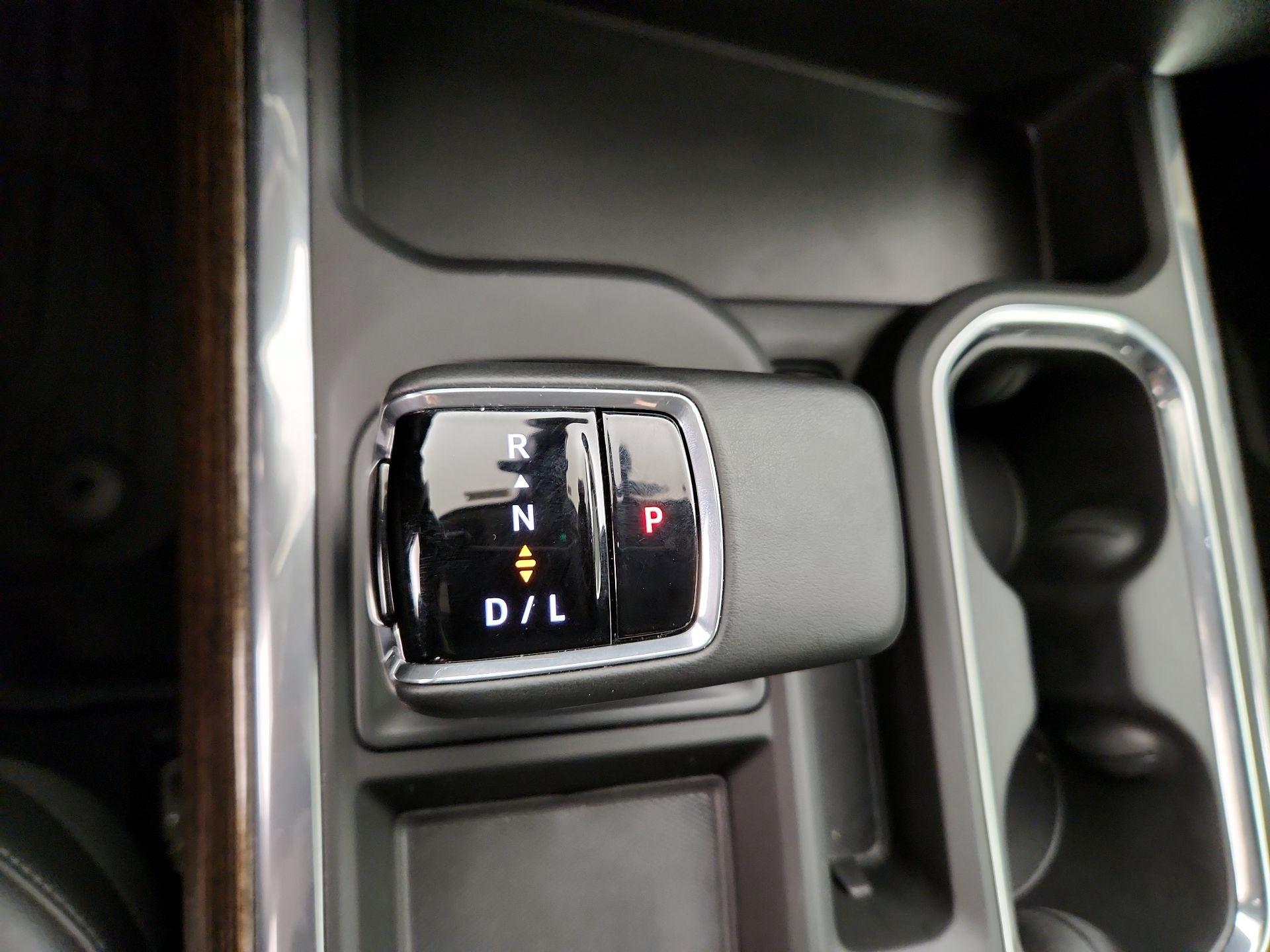 Thumbnail: 2025 GMC Sierra 1500 - 17