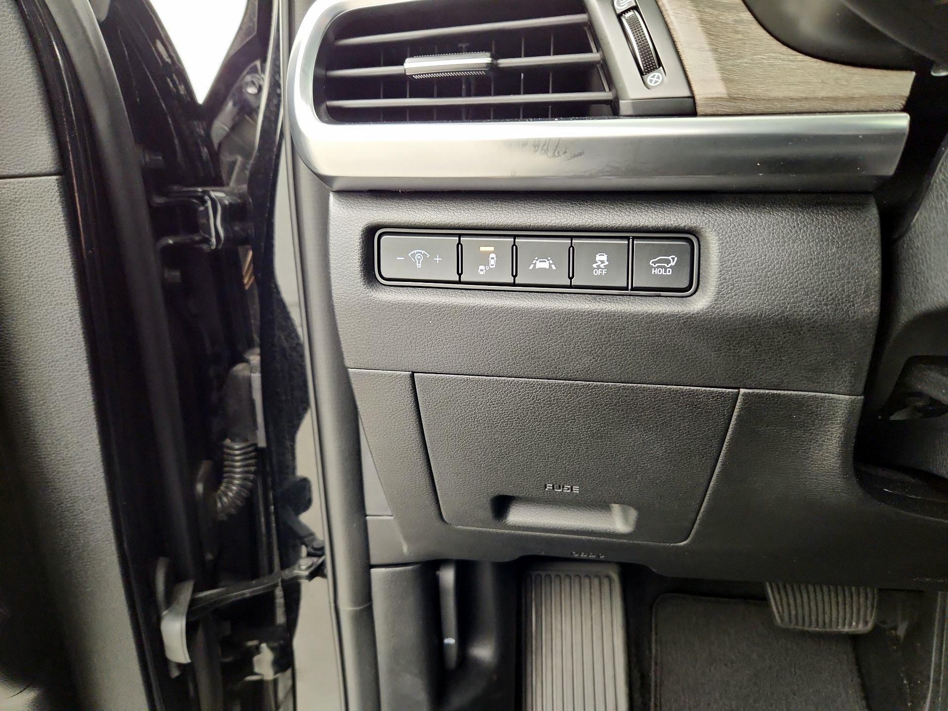 Thumbnail: 2021 Kia Telluride - 11