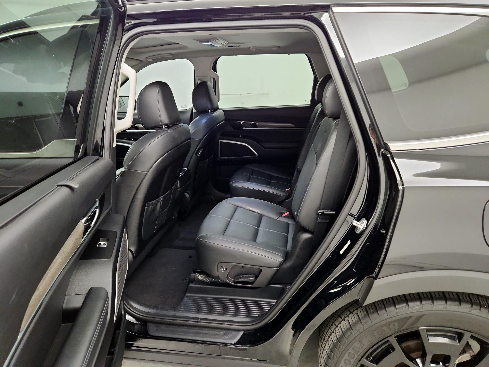 Thumbnail: 2021 Kia Telluride - 19