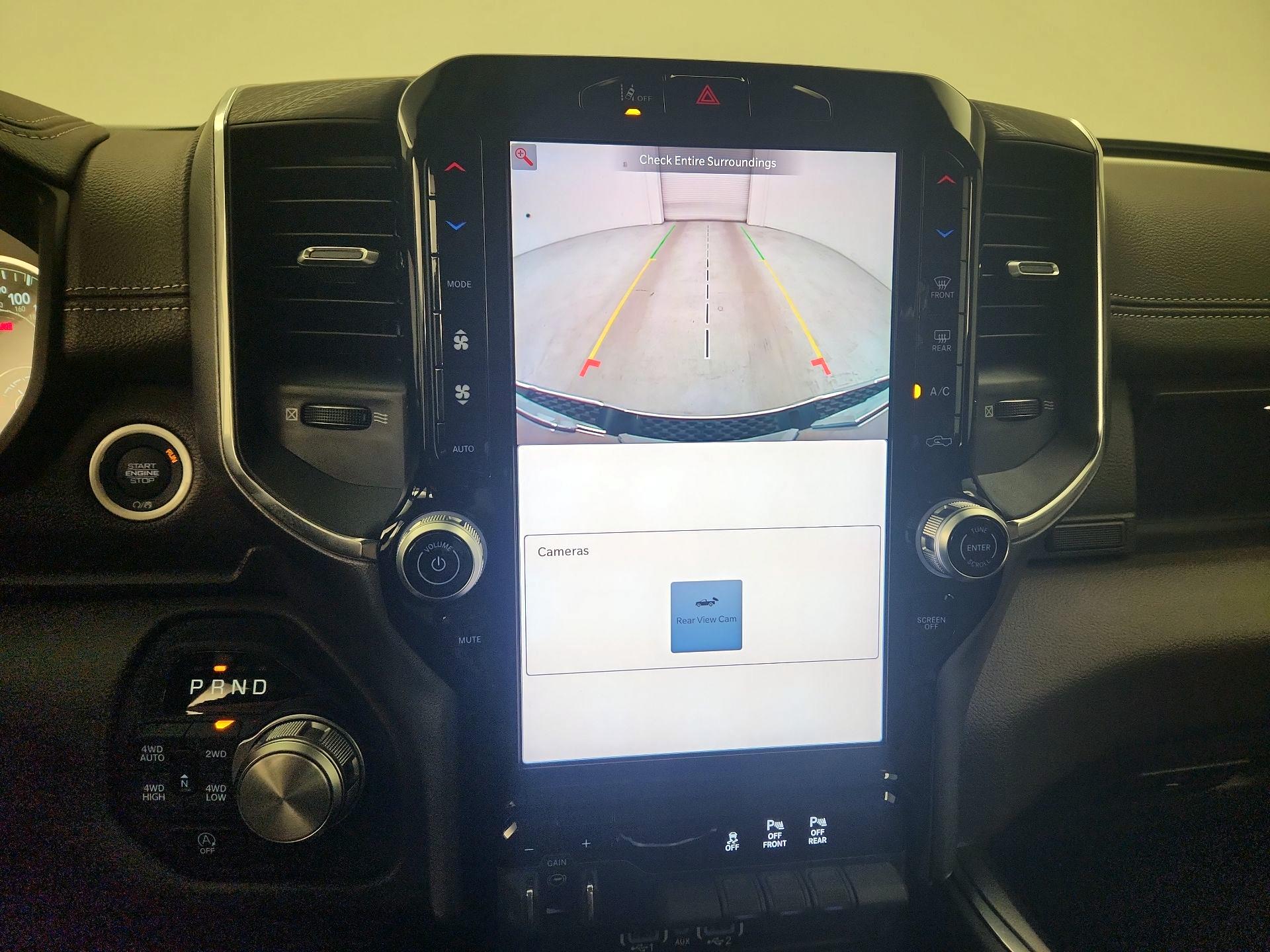 Thumbnail: 2025 RAM 1500 - 15