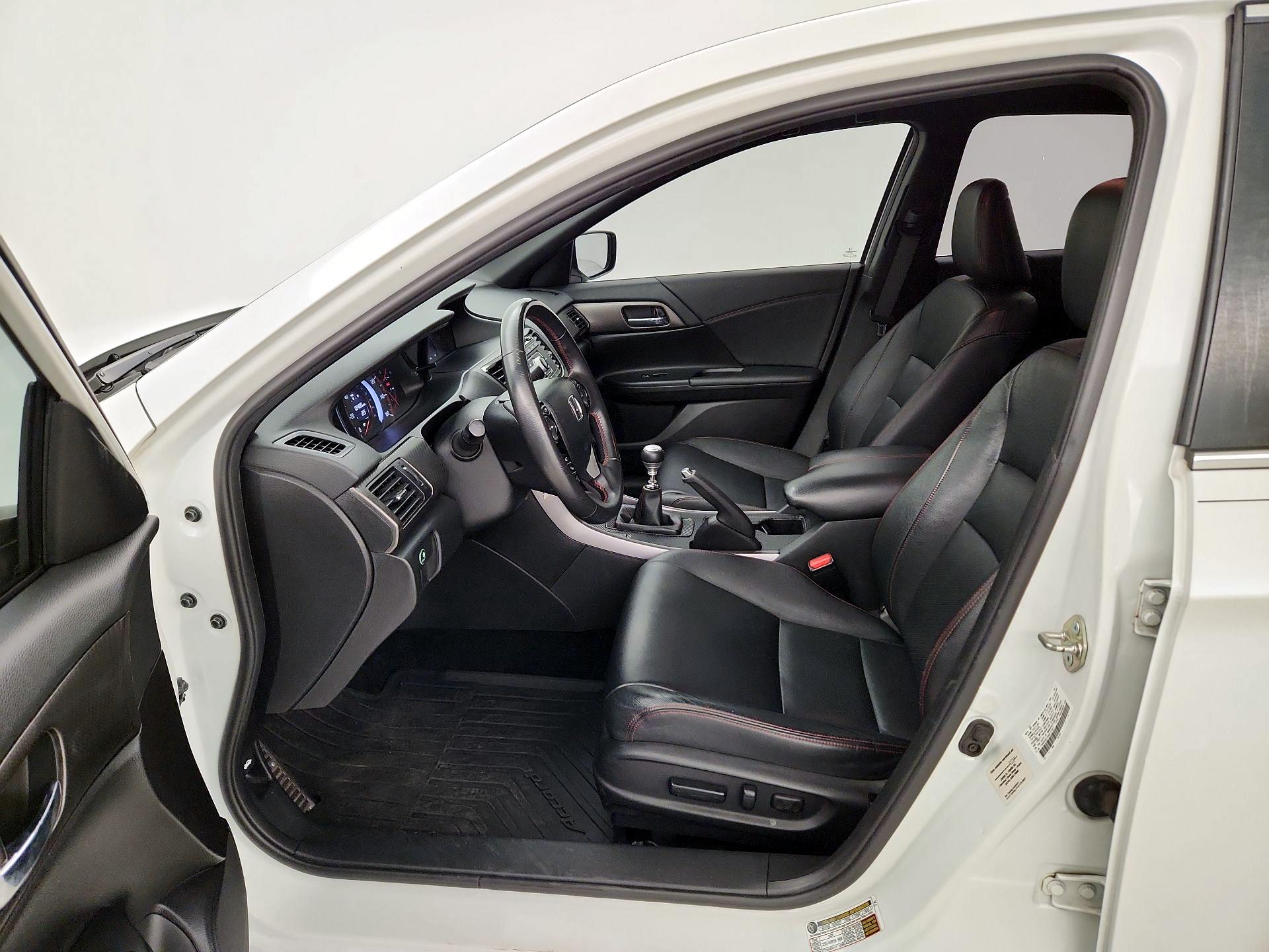 Thumbnail: 2017 Honda Accord - 11