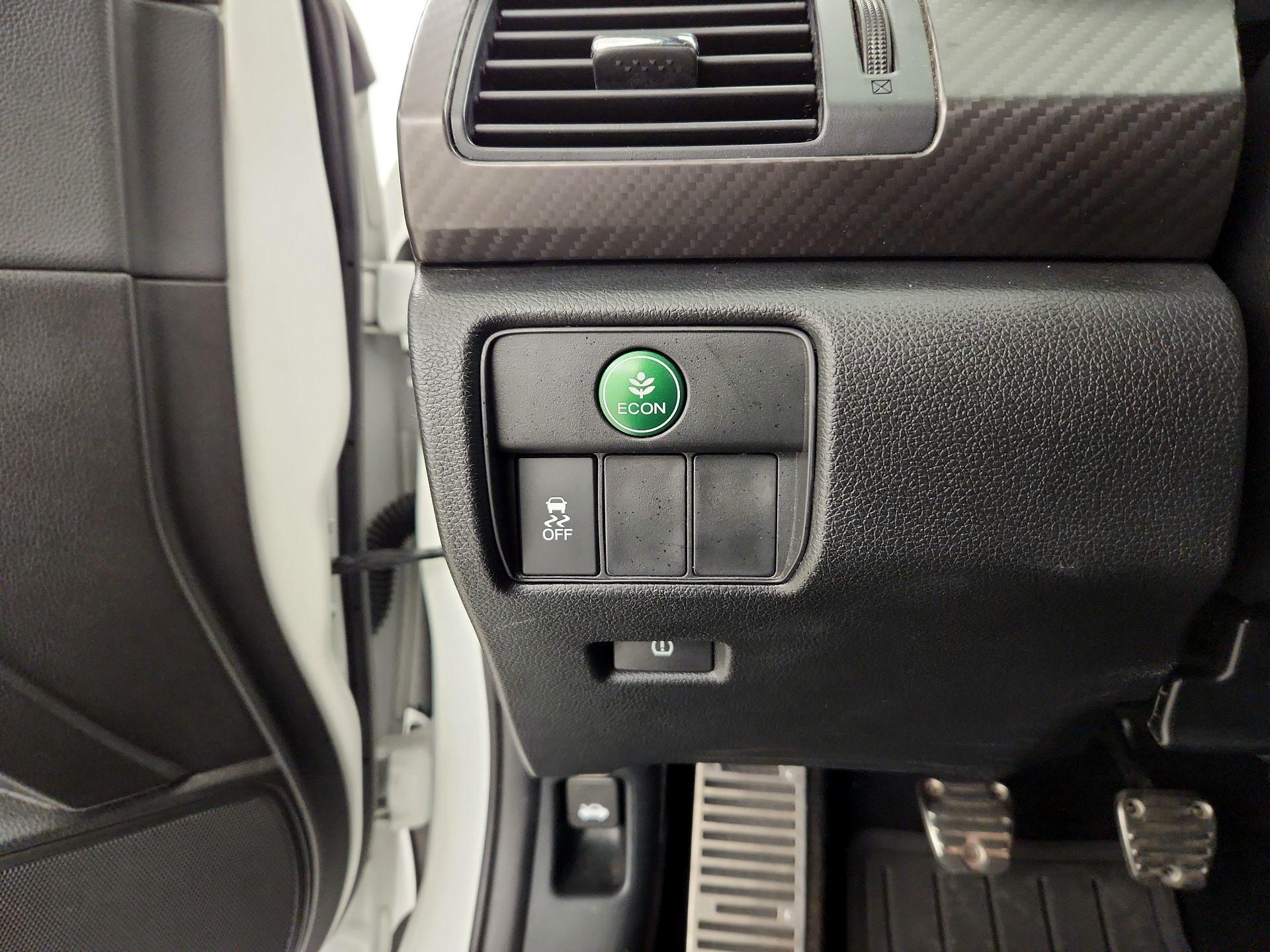 Thumbnail: 2017 Honda Accord - 13