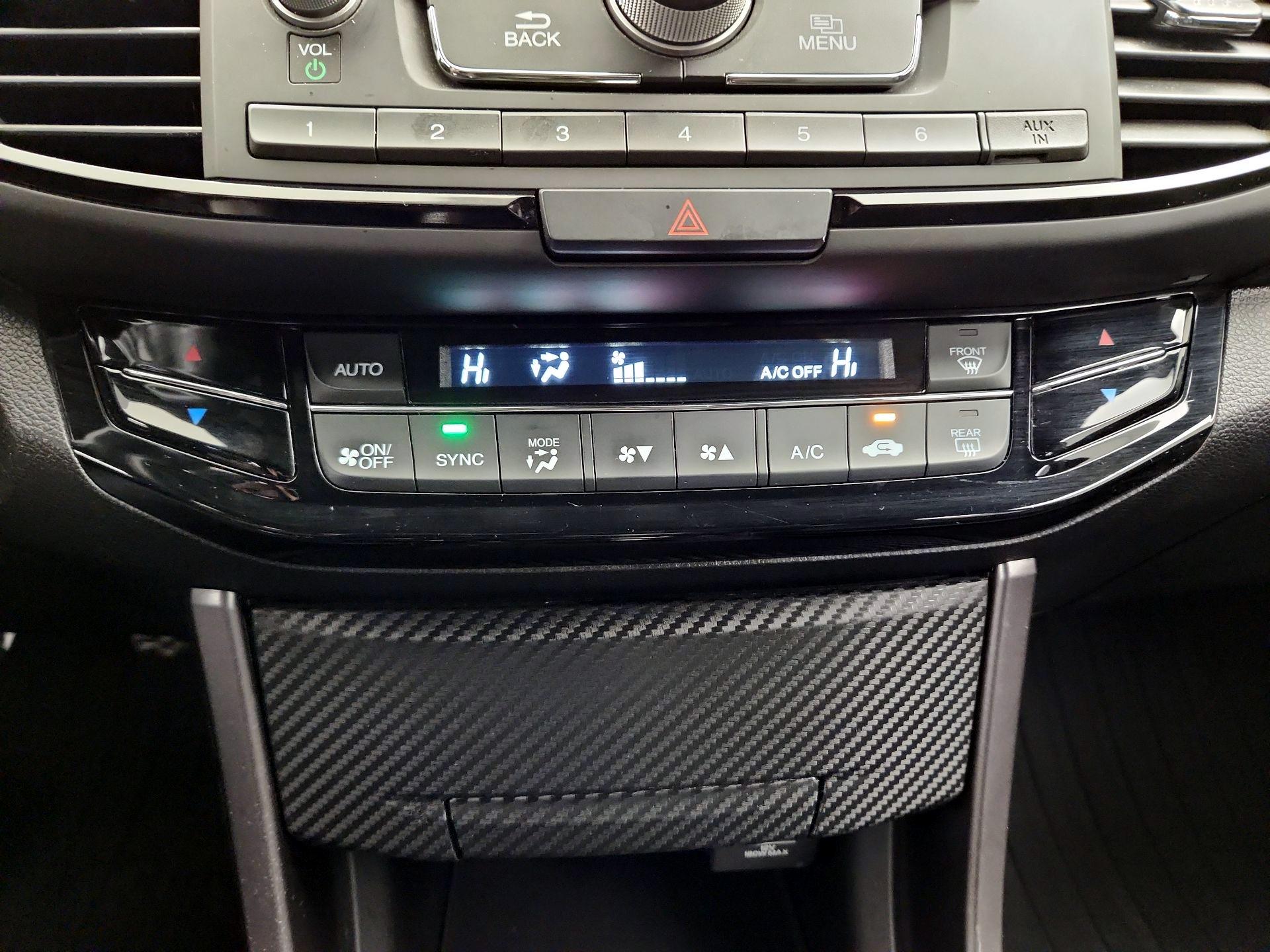 Thumbnail: 2017 Honda Accord - 16