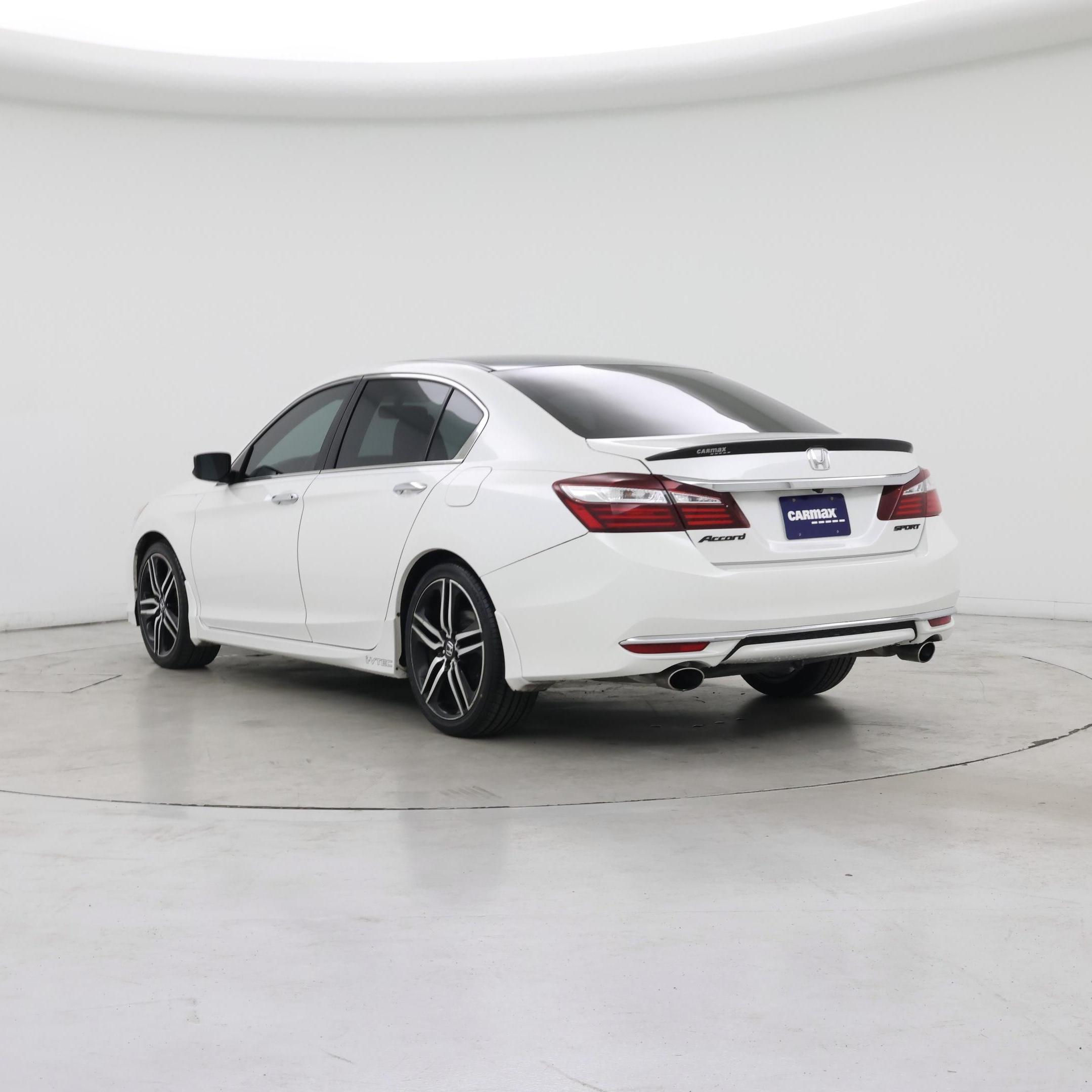 Thumbnail: 2017 Honda Accord - 2