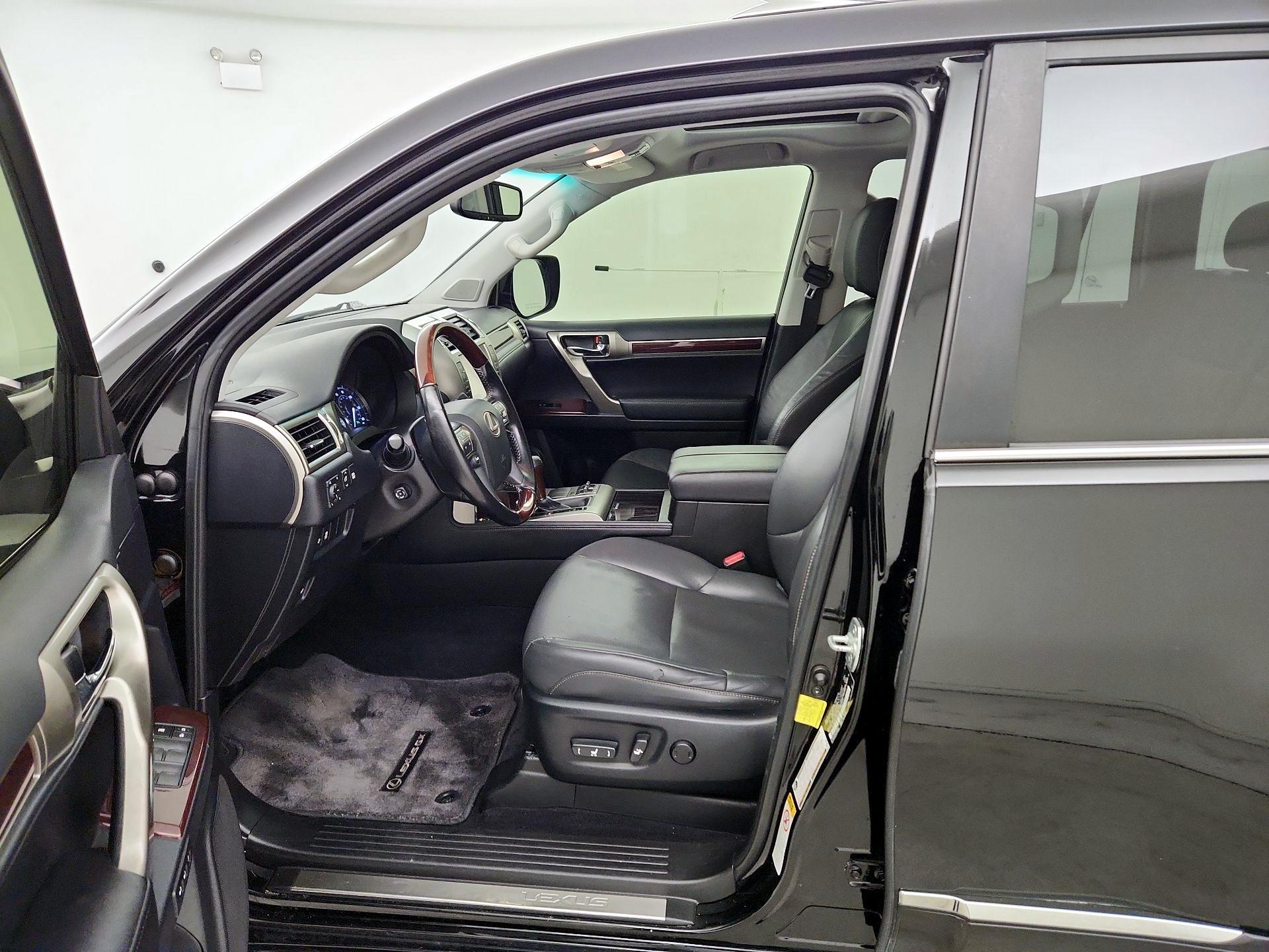 Thumbnail: 2018 Lexus GX - 9