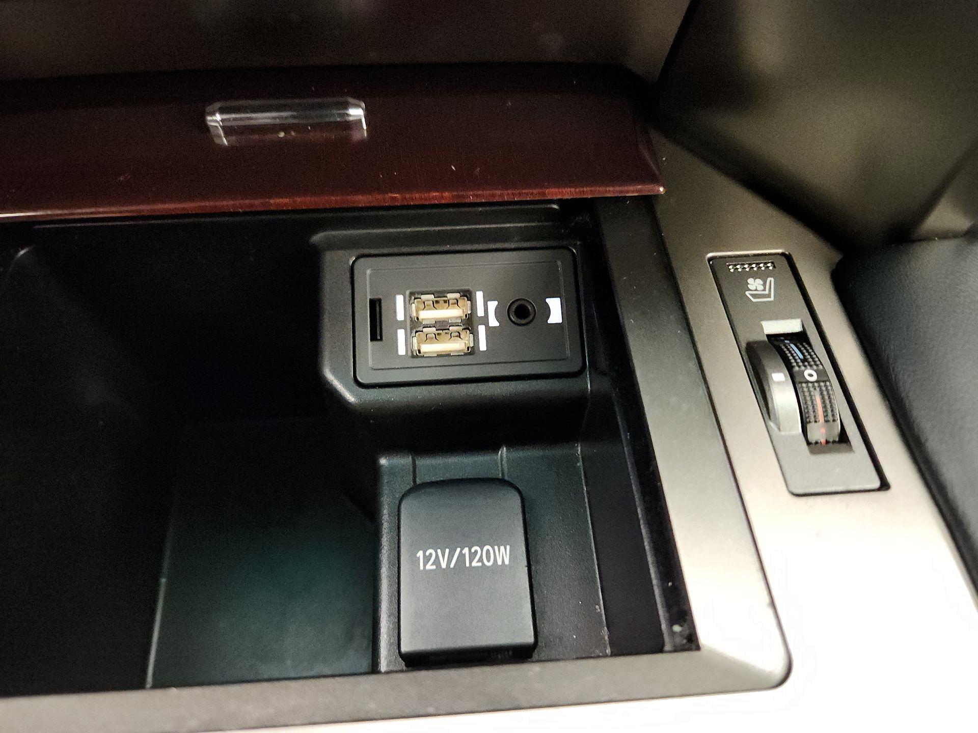 Thumbnail: 2018 Lexus GX - 17