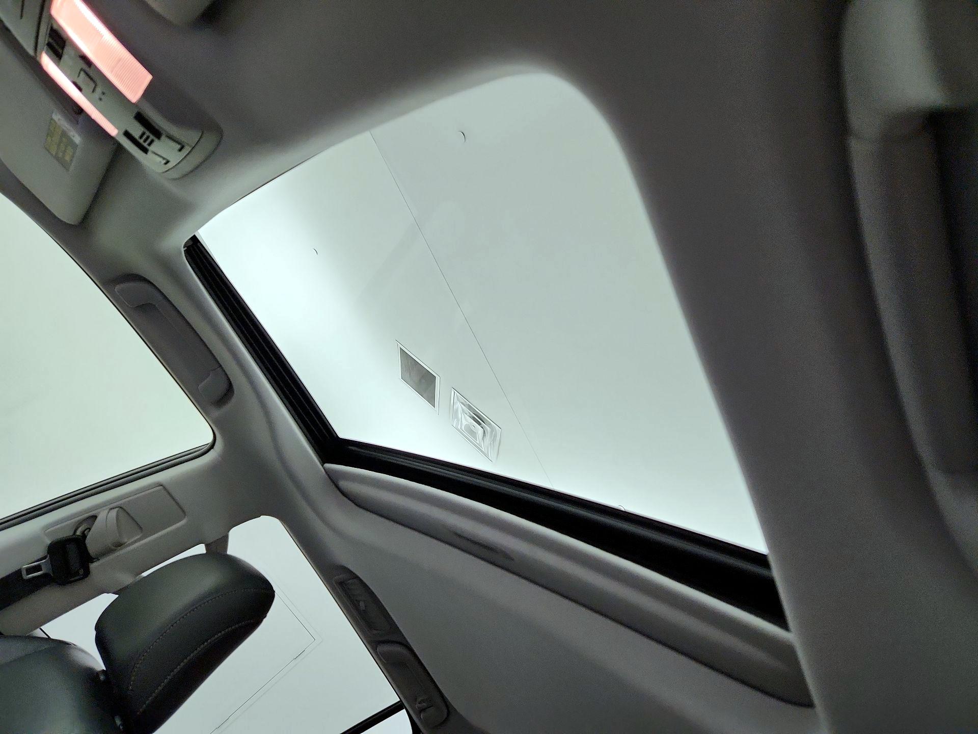 Thumbnail: 2018 Lexus GX - 18