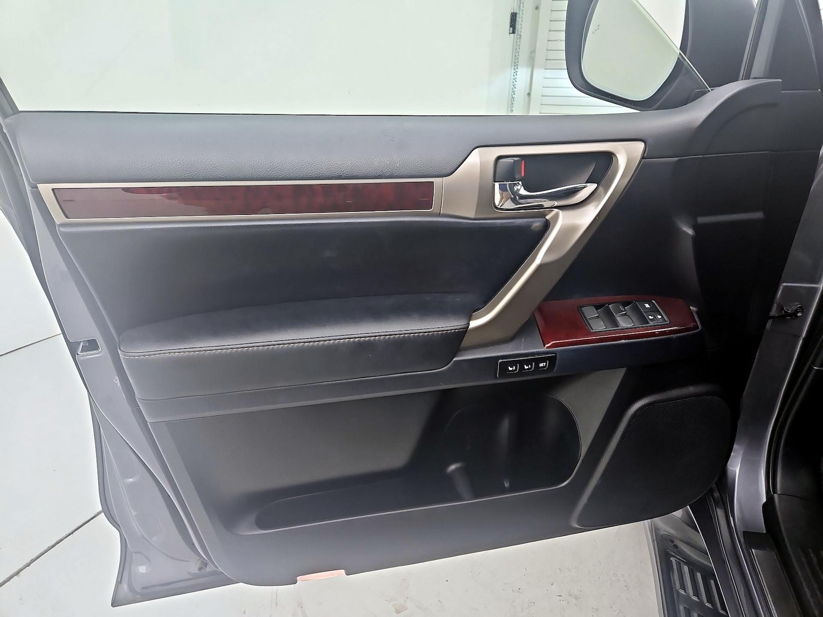 2017 Lexus GX Base - Photo 13