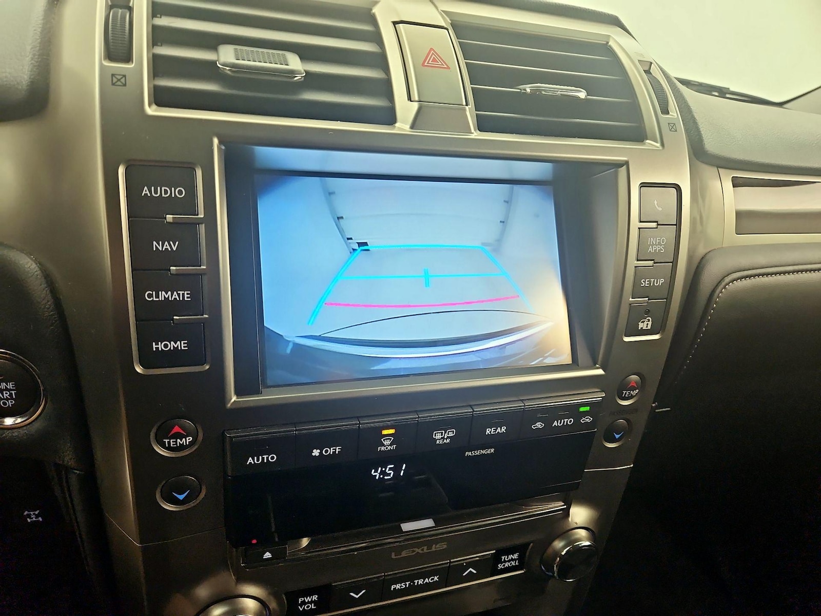 2017 Lexus GX Base - Photo 16