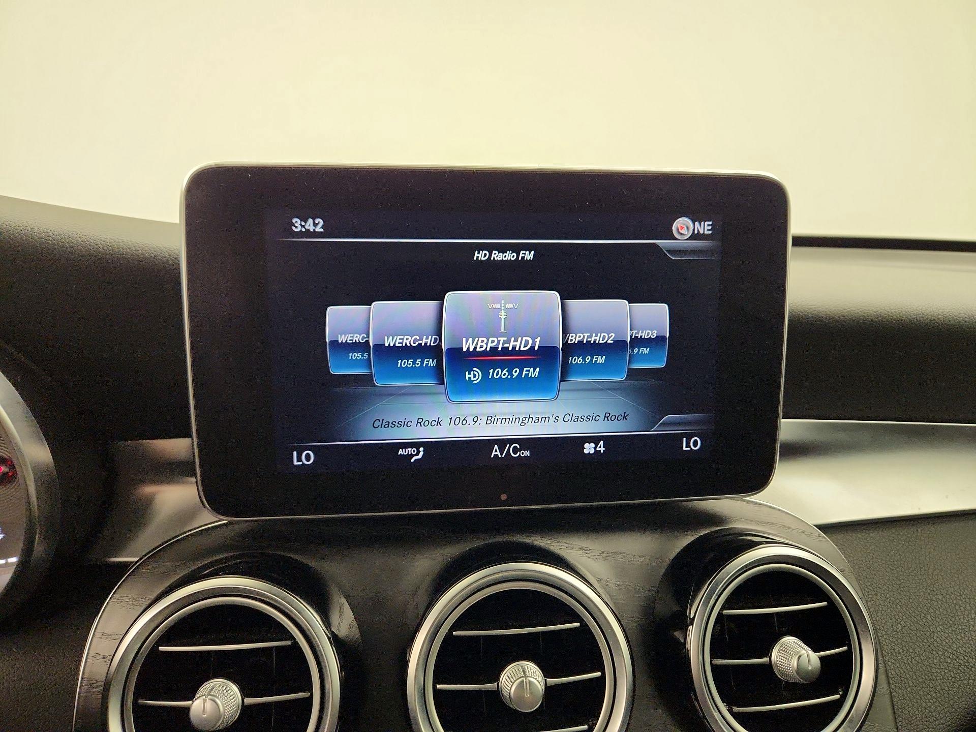 Thumbnail: 2018 Mercedes-Benz GLC - 16