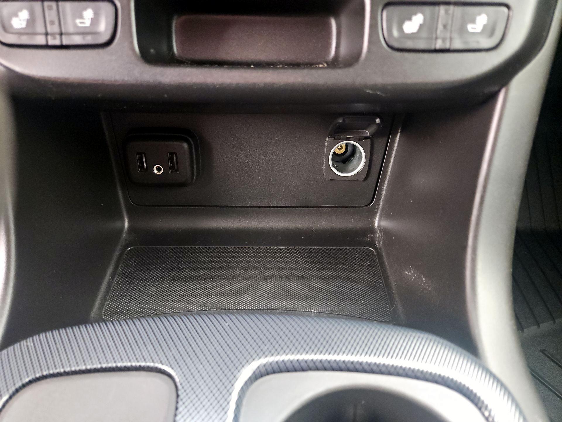 Thumbnail: 2021 Chevrolet Colorado - 18