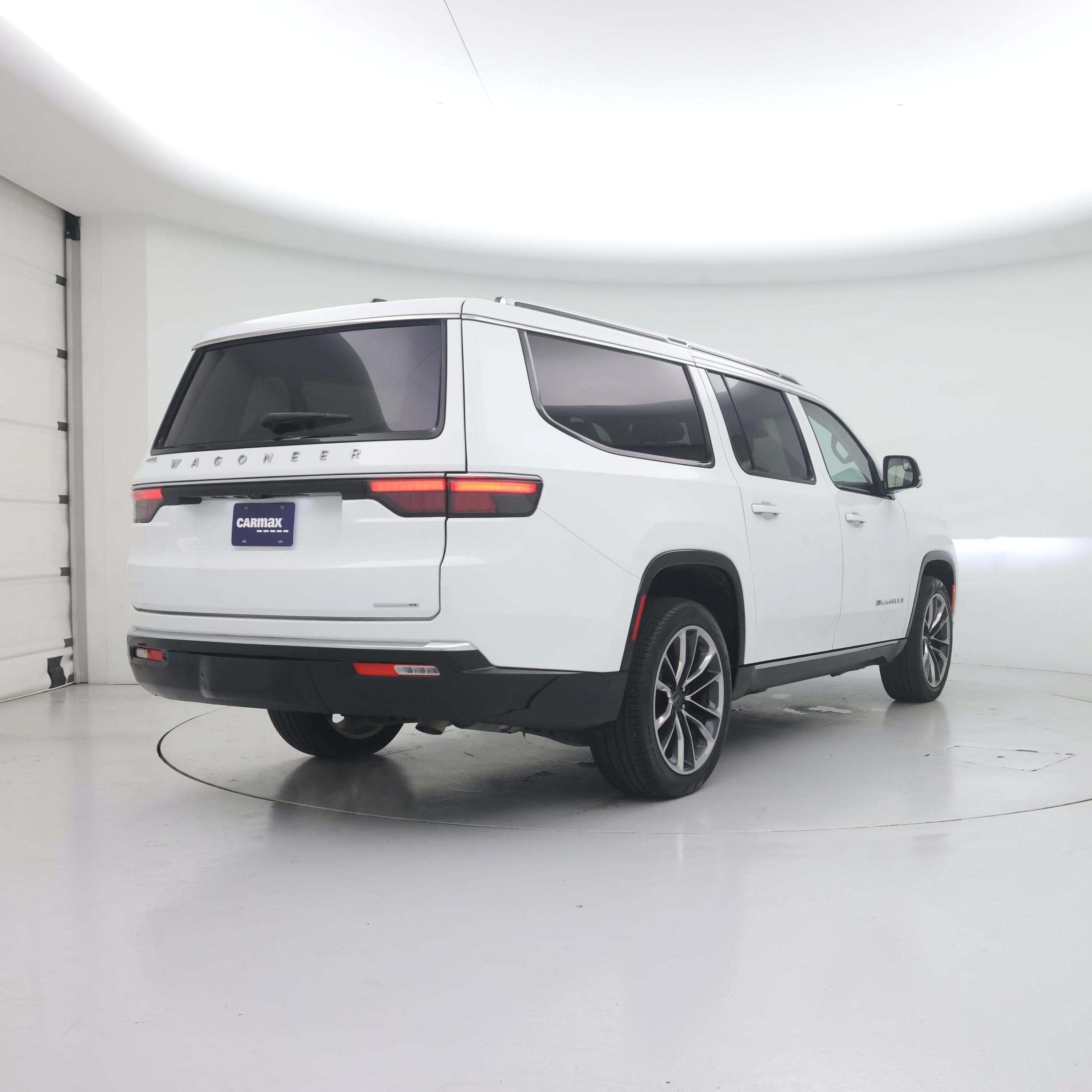 Thumbnail: 2024 Jeep Wagoneer - 8