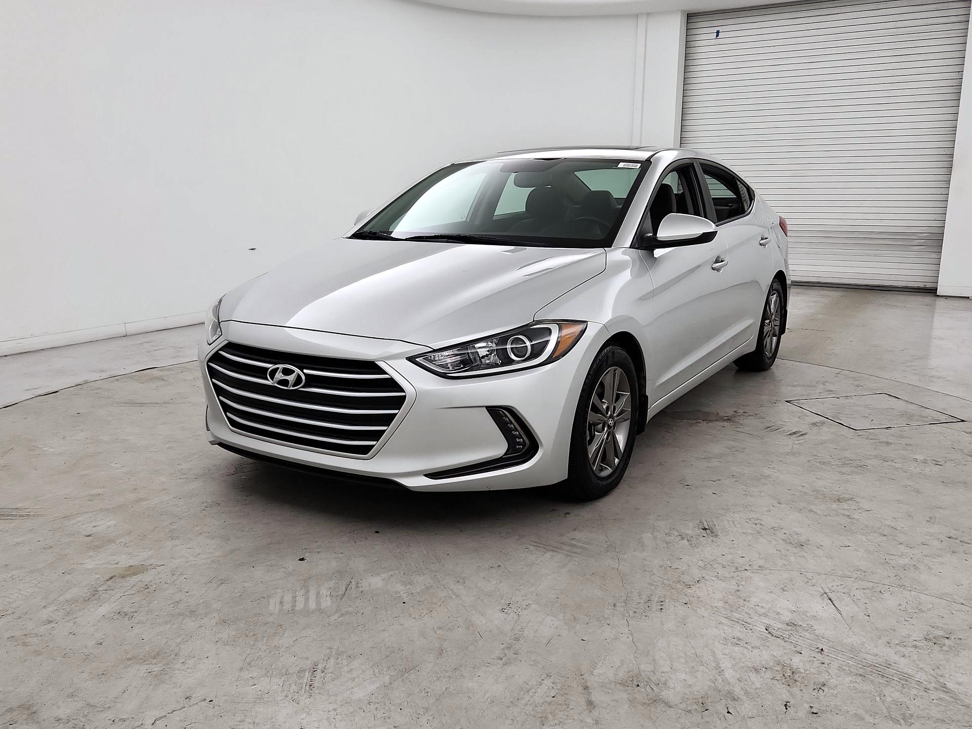 Thumbnail: 2018 Hyundai Elantra - 3